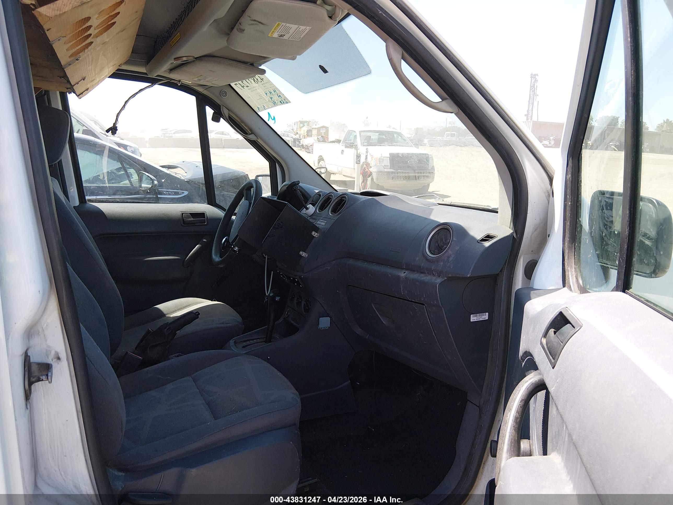 FORD TRANSIT image 5