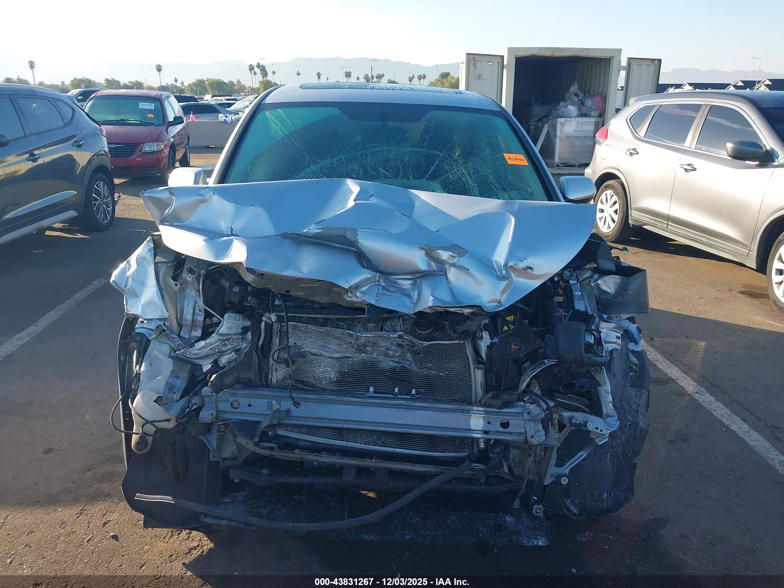 HONDA CR-V image 6