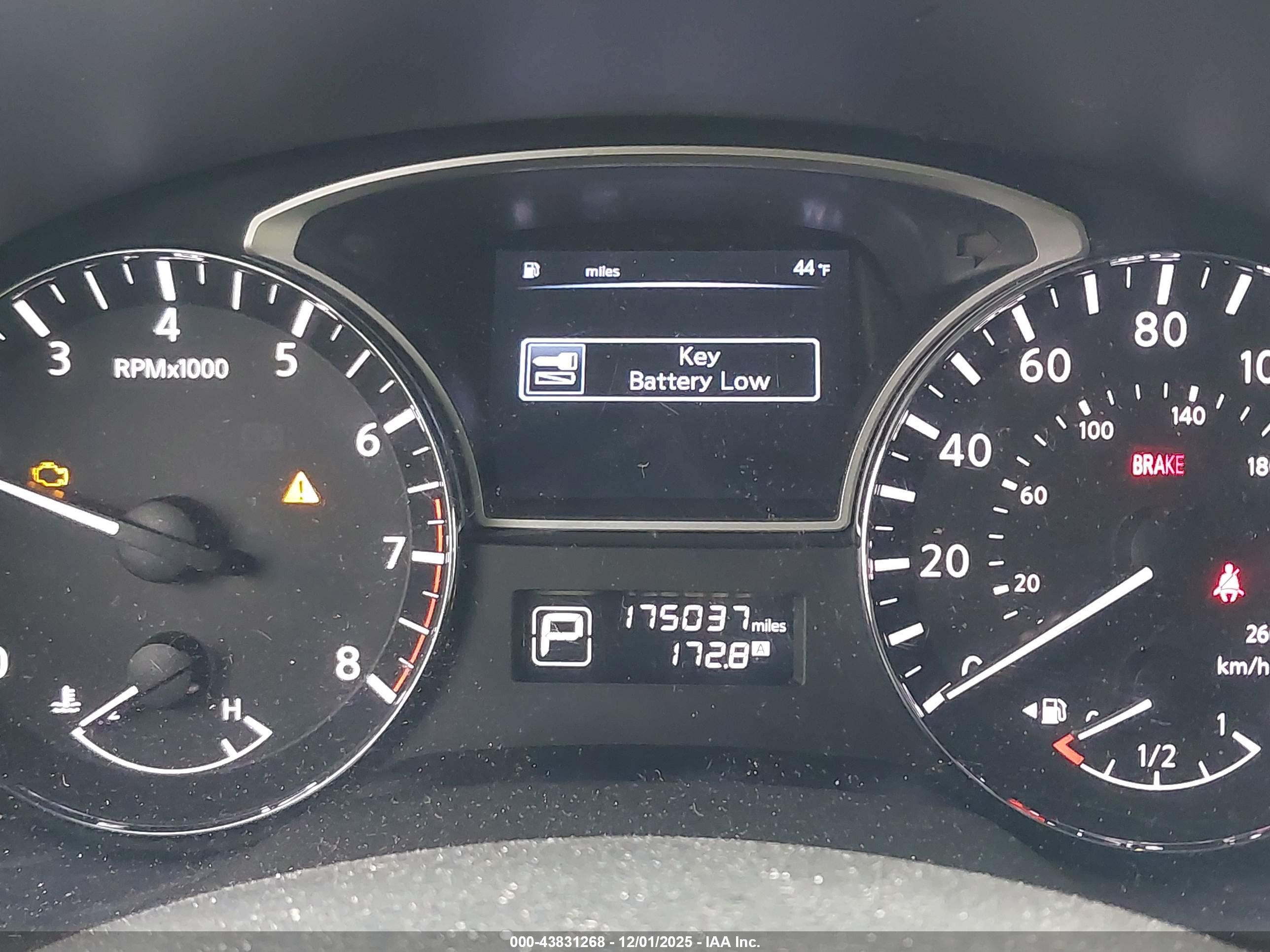 NISSAN PATHFINDER image 7