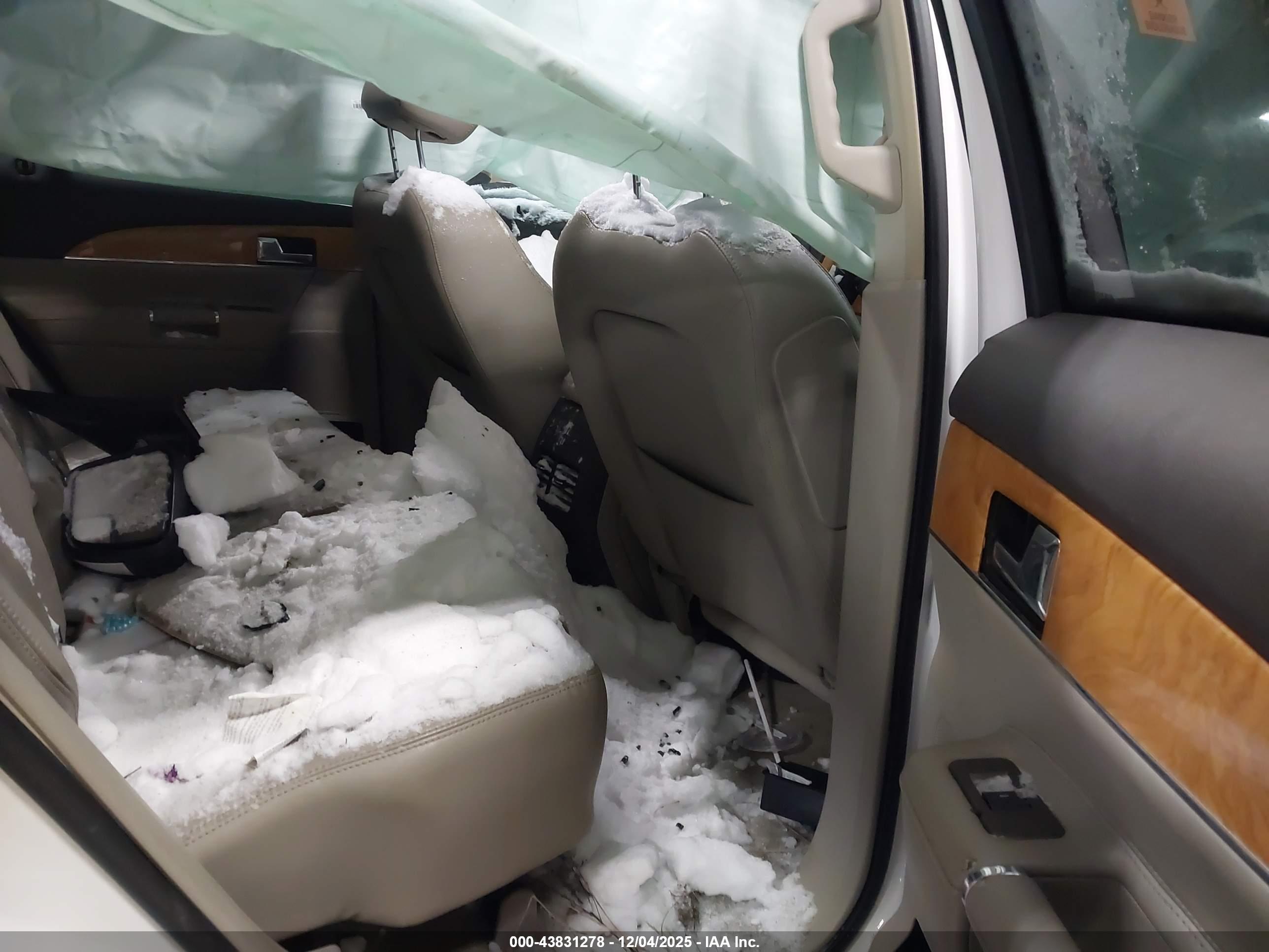 LINCOLN MKX image 8
