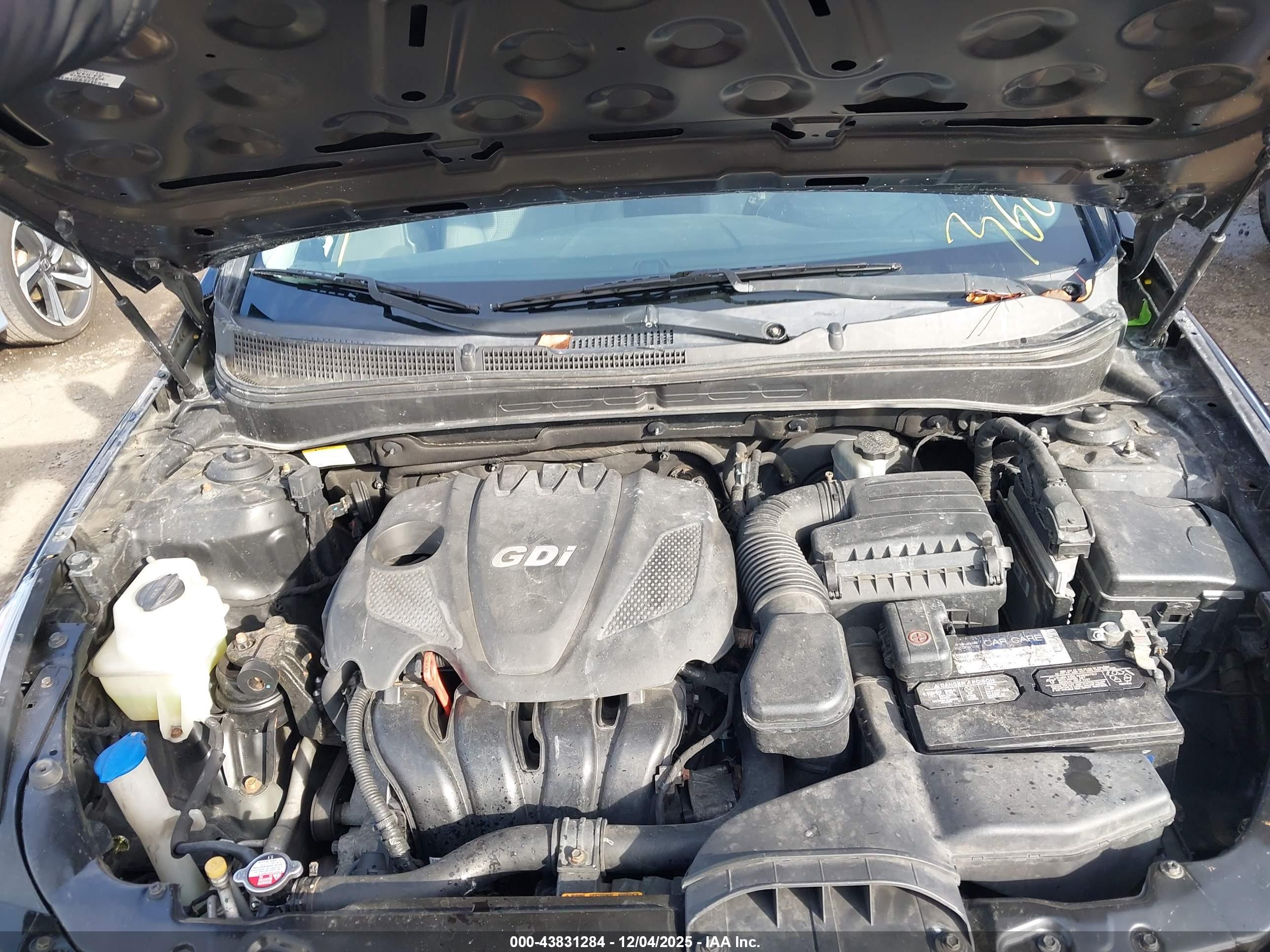 HYUNDAI SONATA image 10