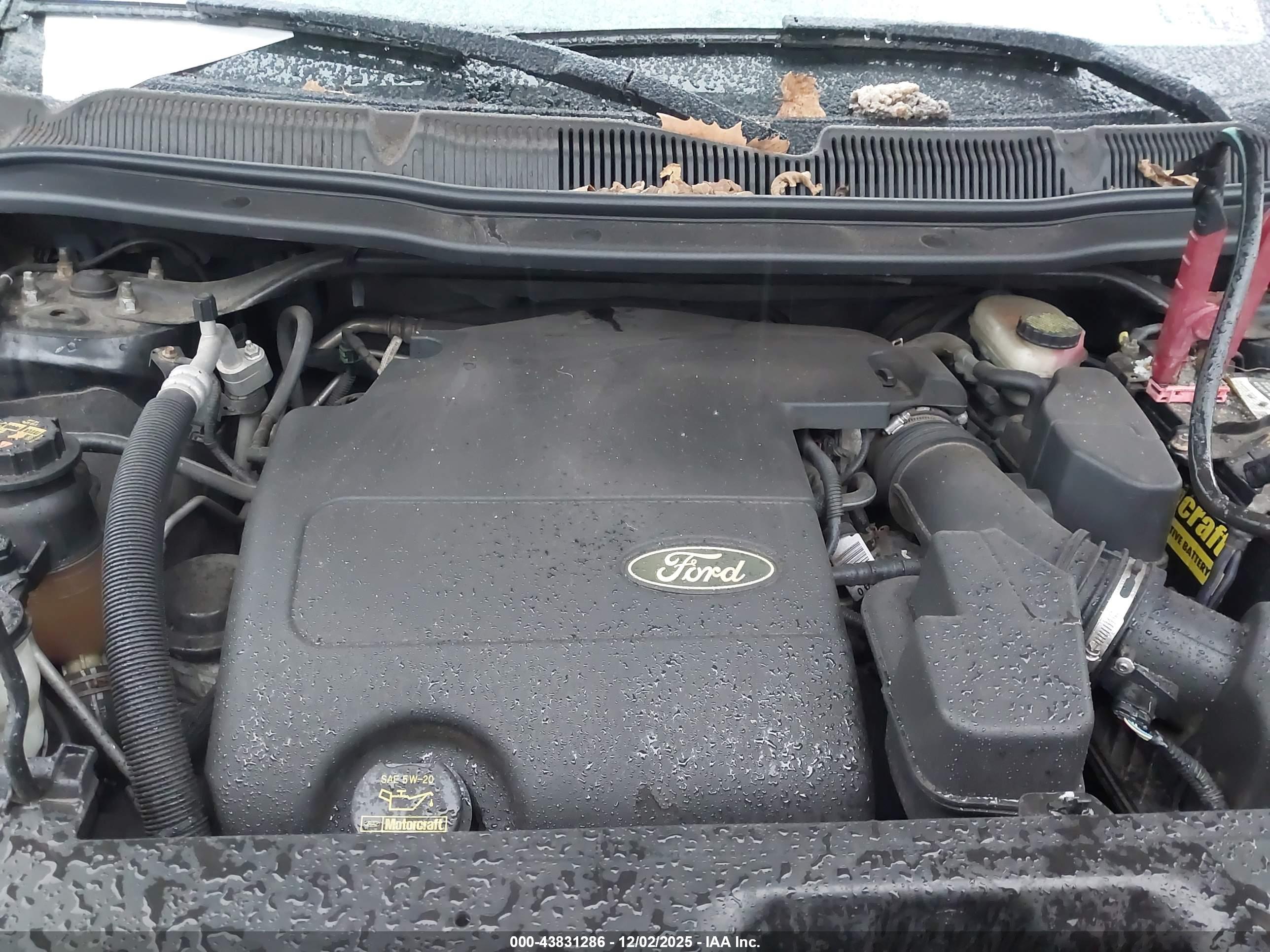 FORD EXPLORER image 10