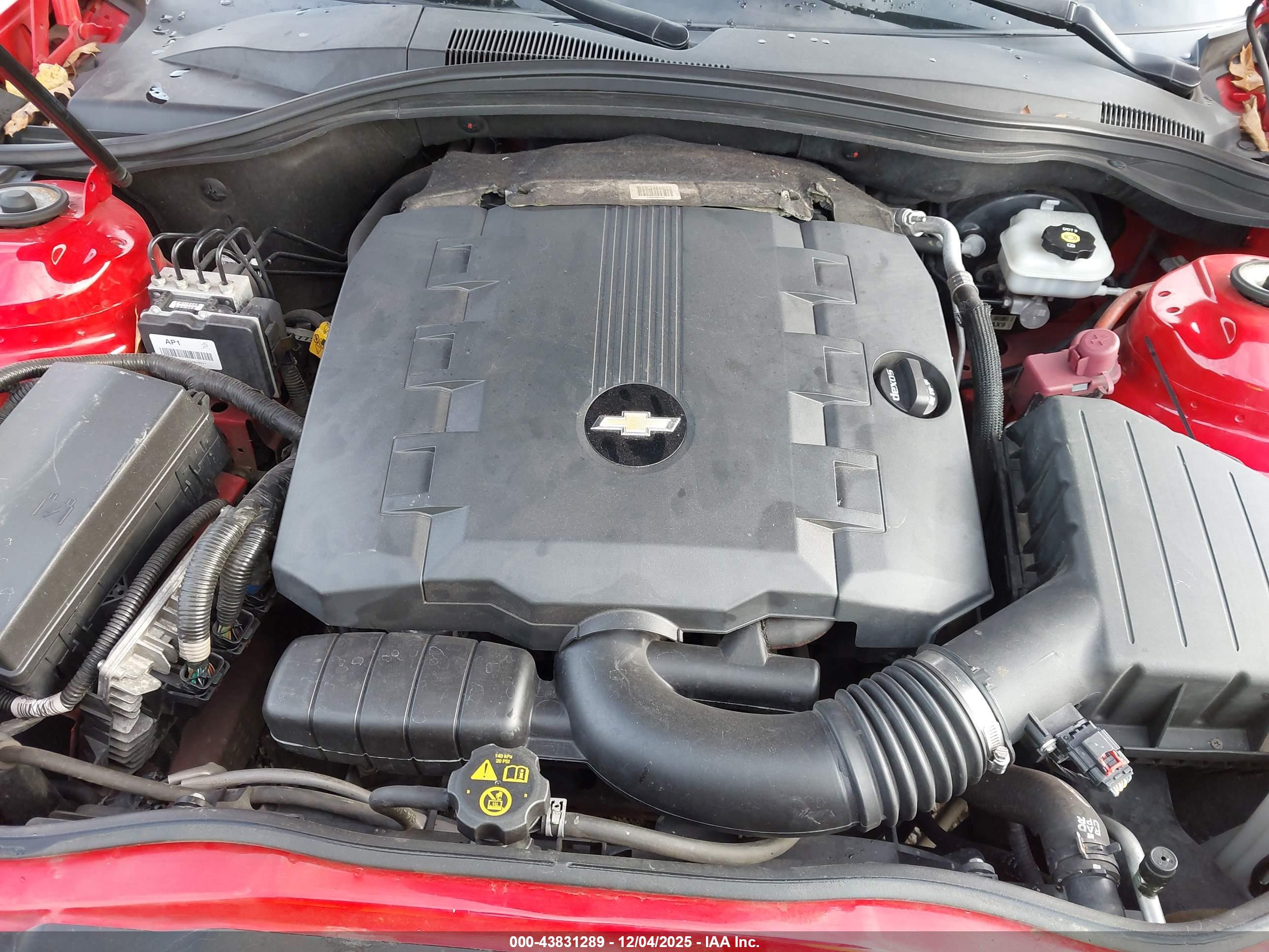 CHEVROLET CAMARO image 10
