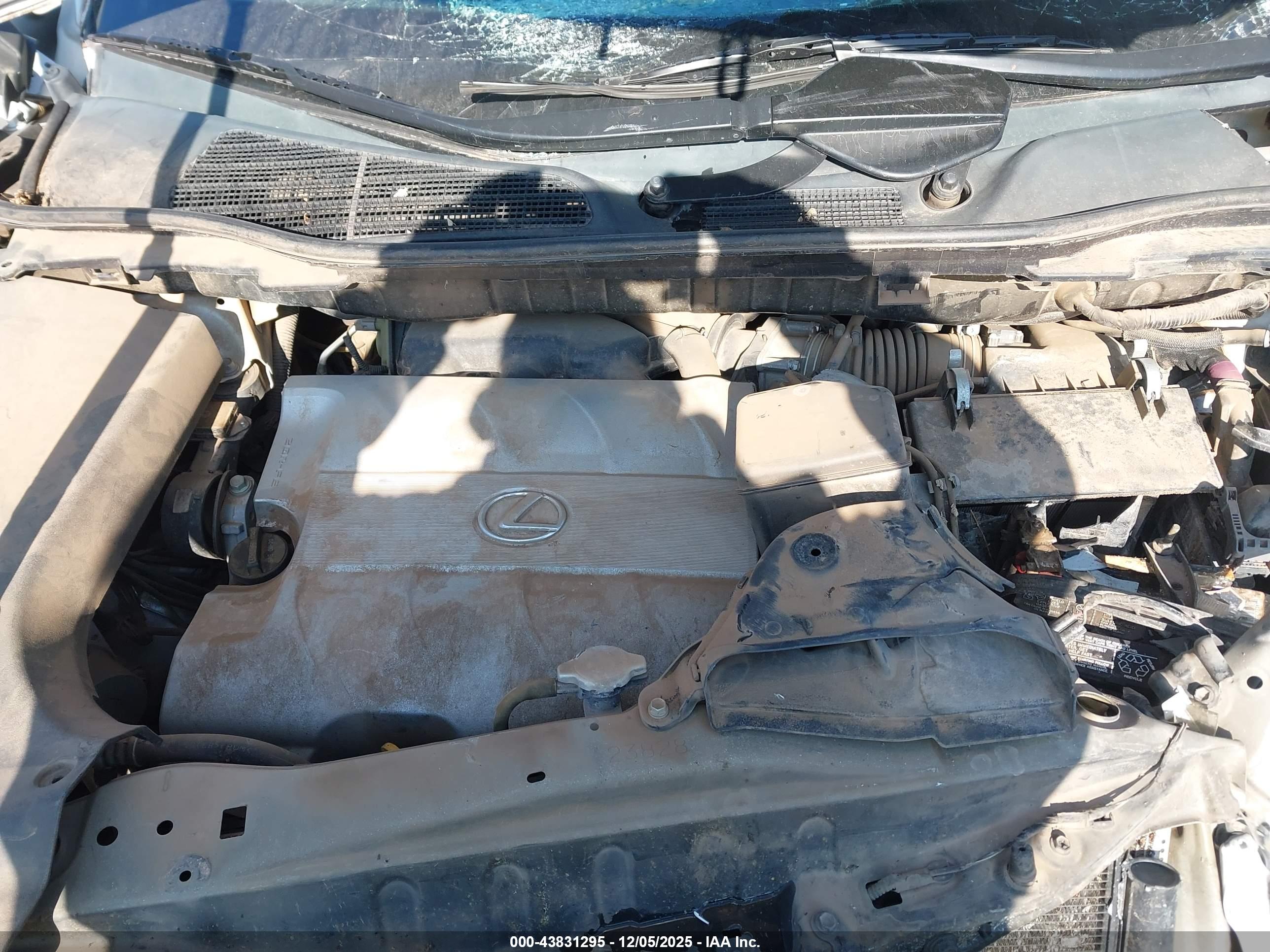 LEXUS RX image 10