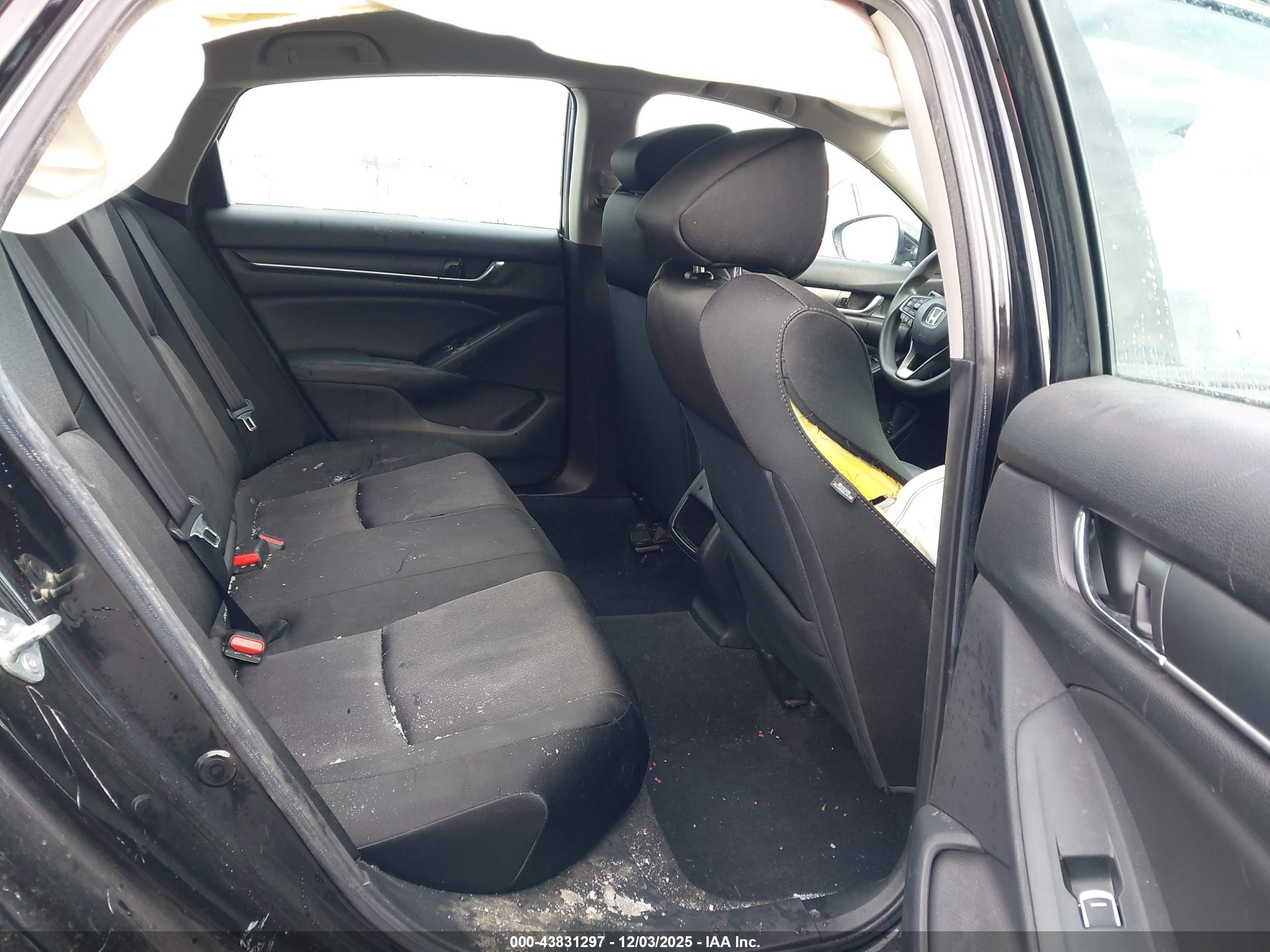 HONDA ACCORD image 8