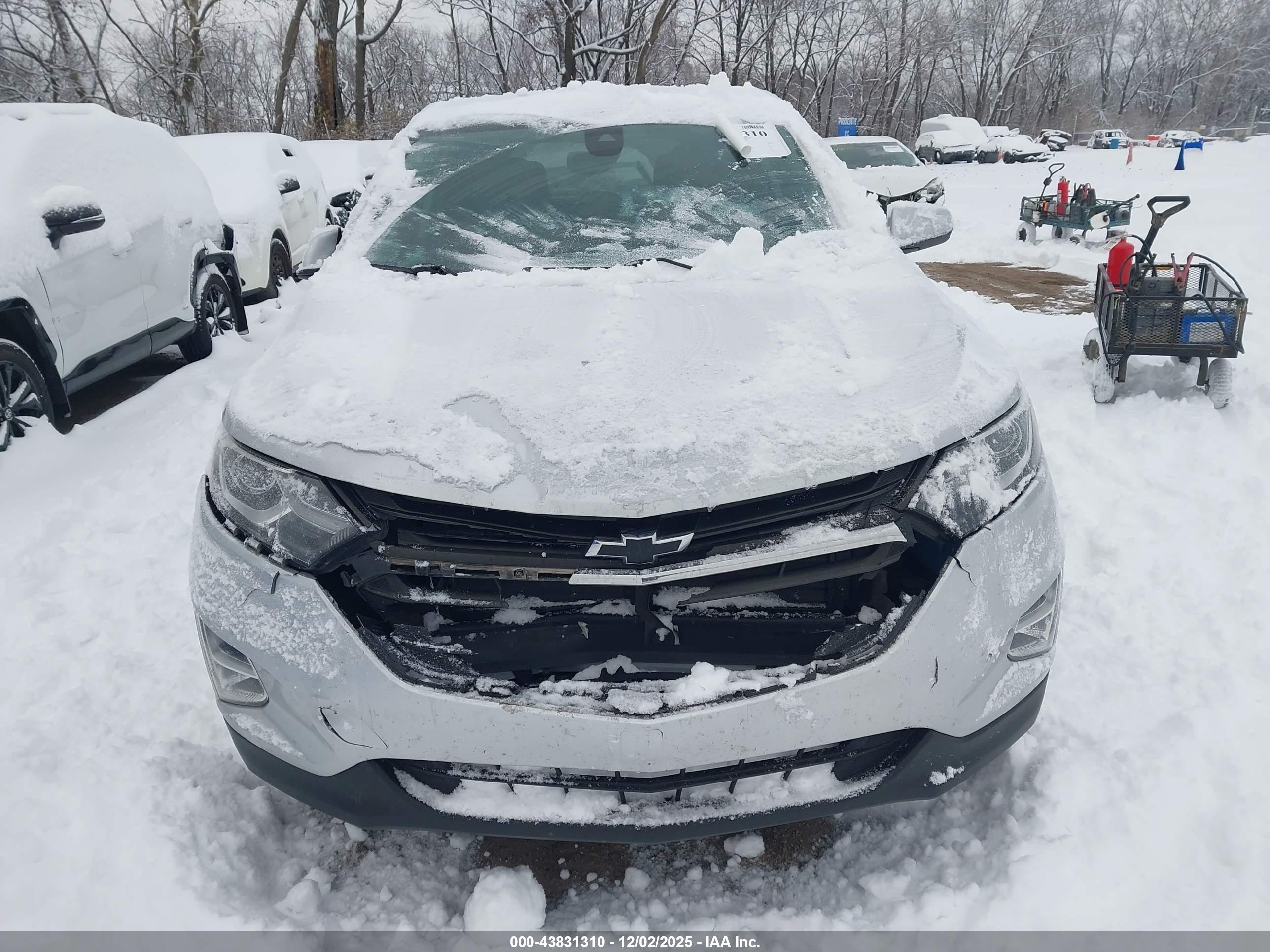 CHEVROLET EQUINOX image 6