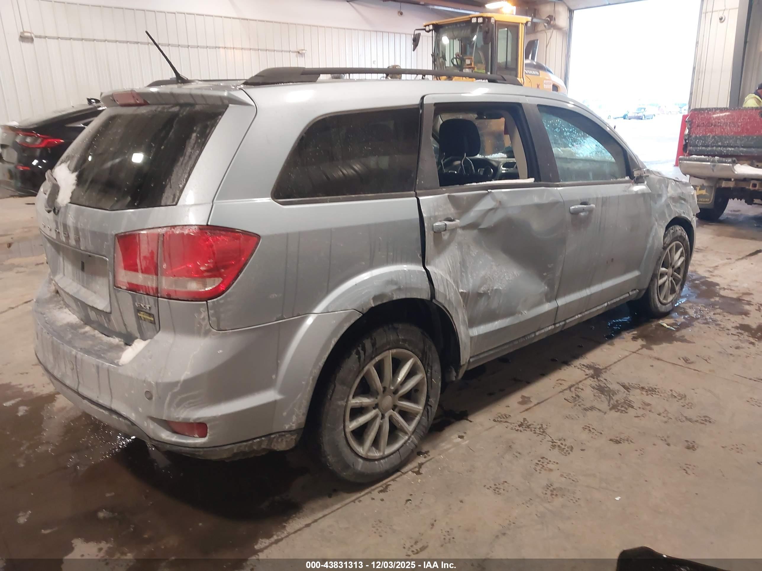 DODGE JOURNEY image 4