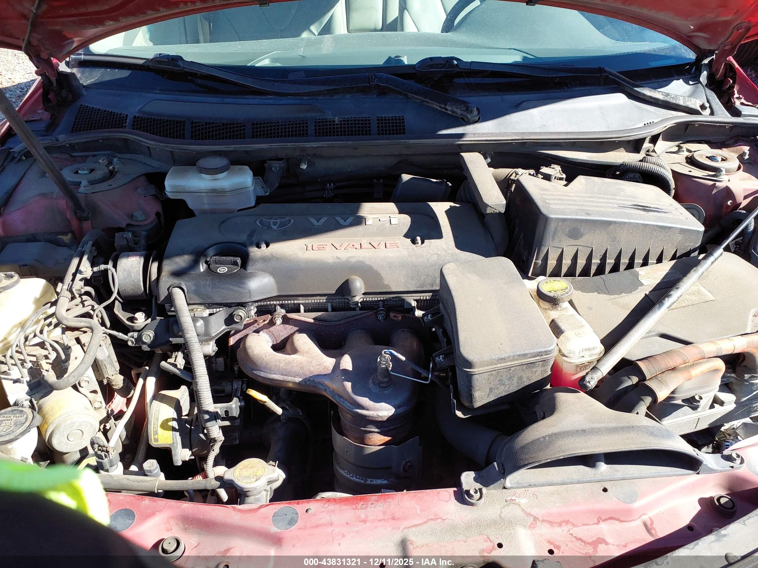 TOYOTA CAMRY image 10
