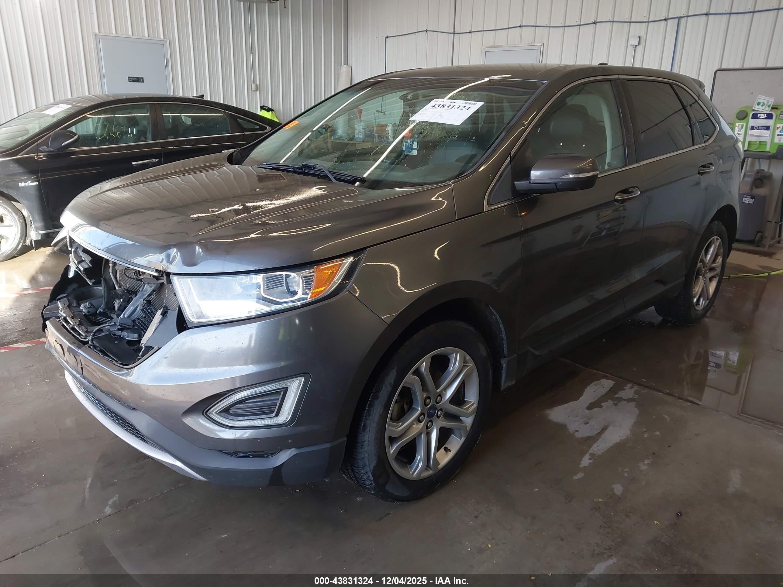 FORD EDGE image 2