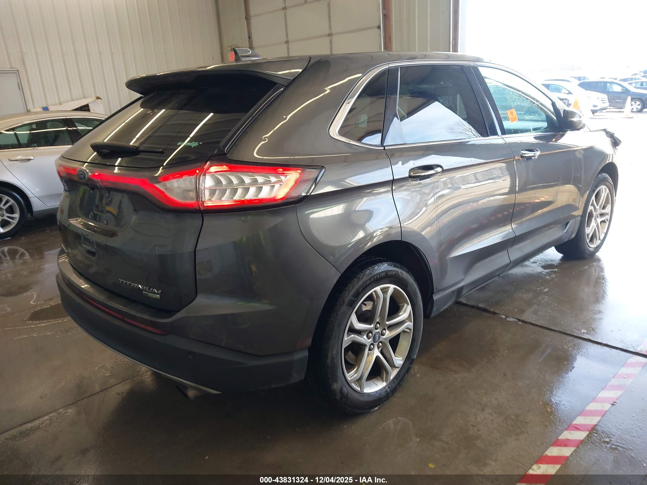 FORD EDGE image 4