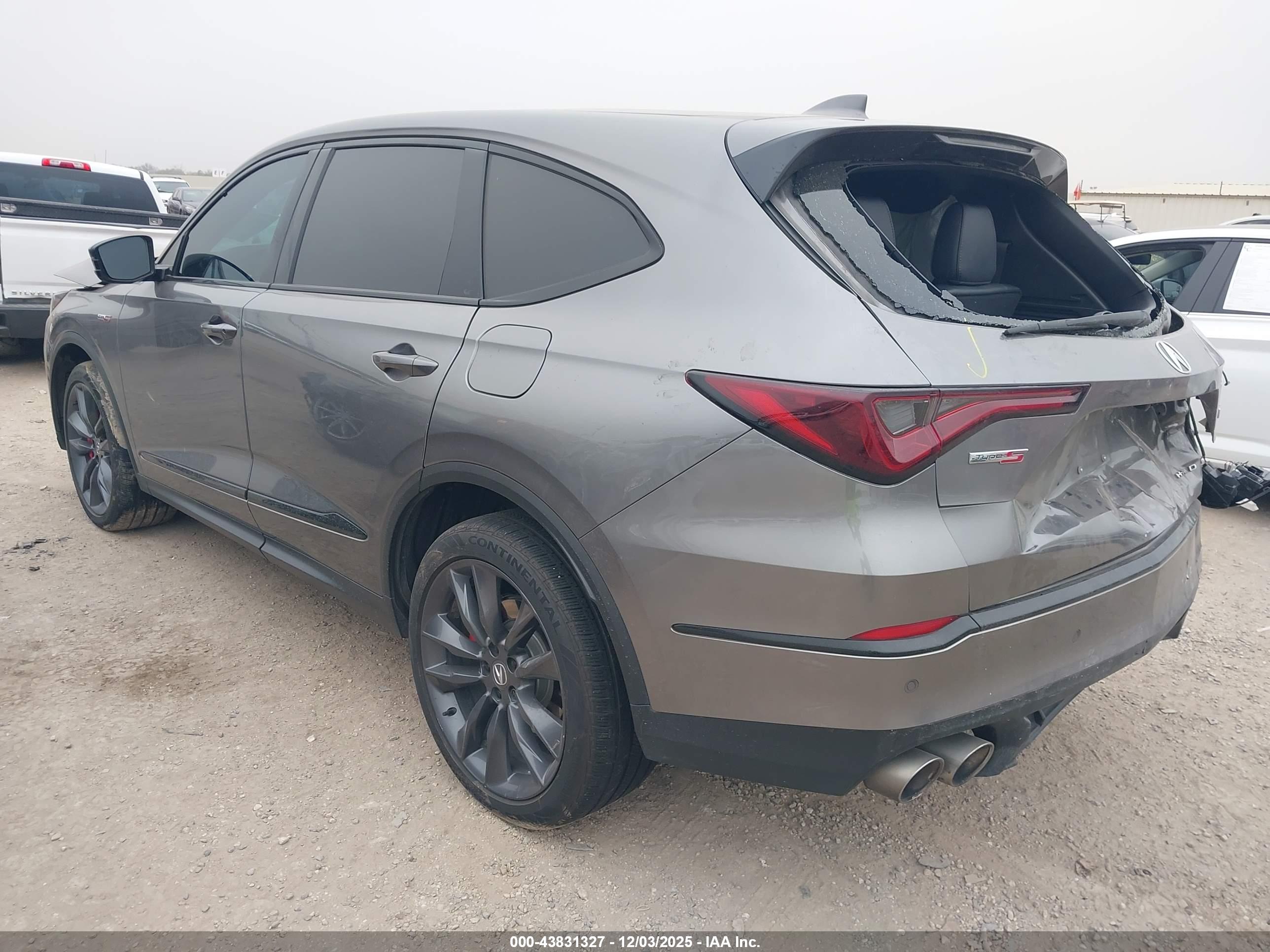 ACURA MDX image 3
