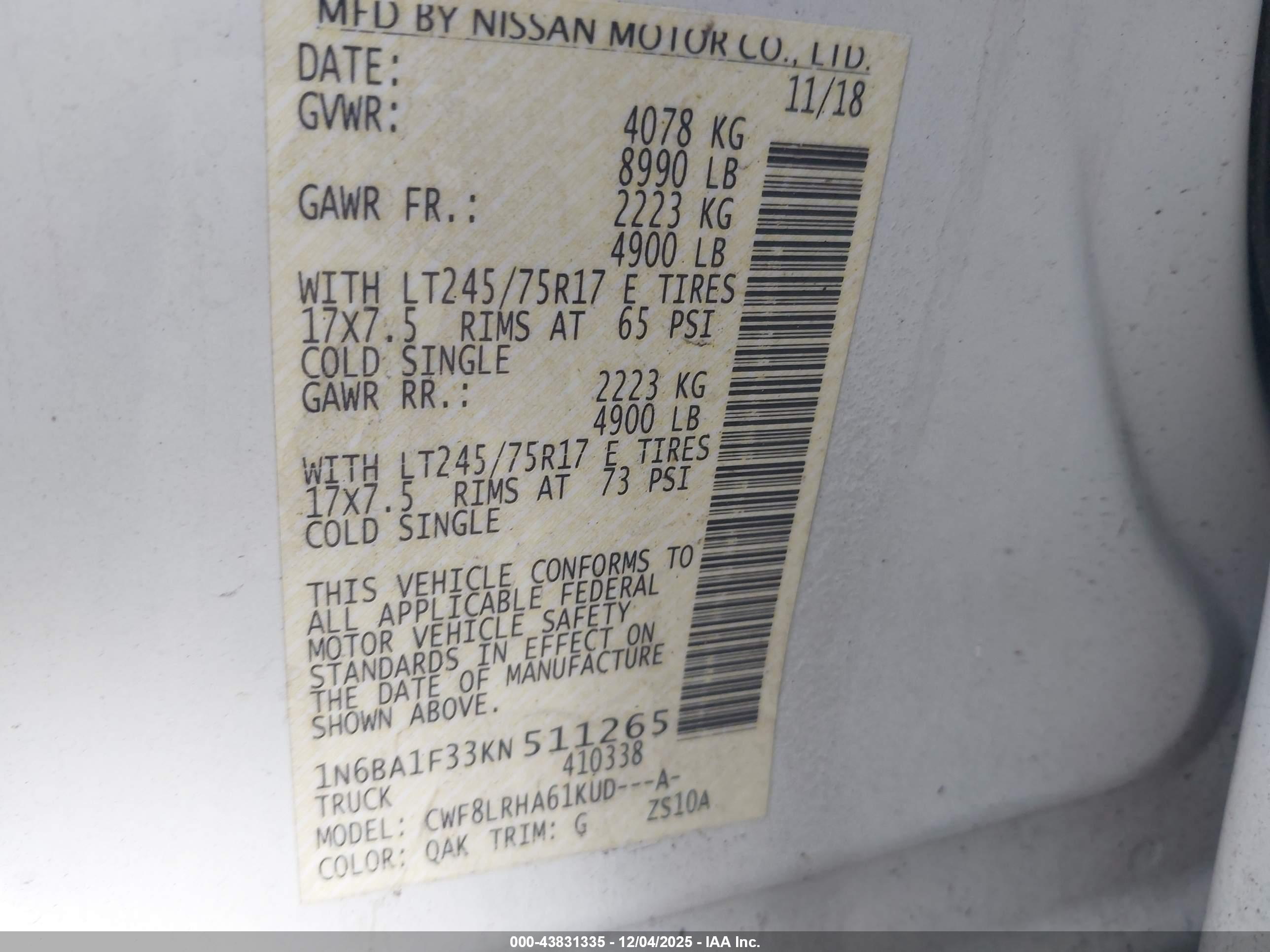 NISSAN TITAN image 9