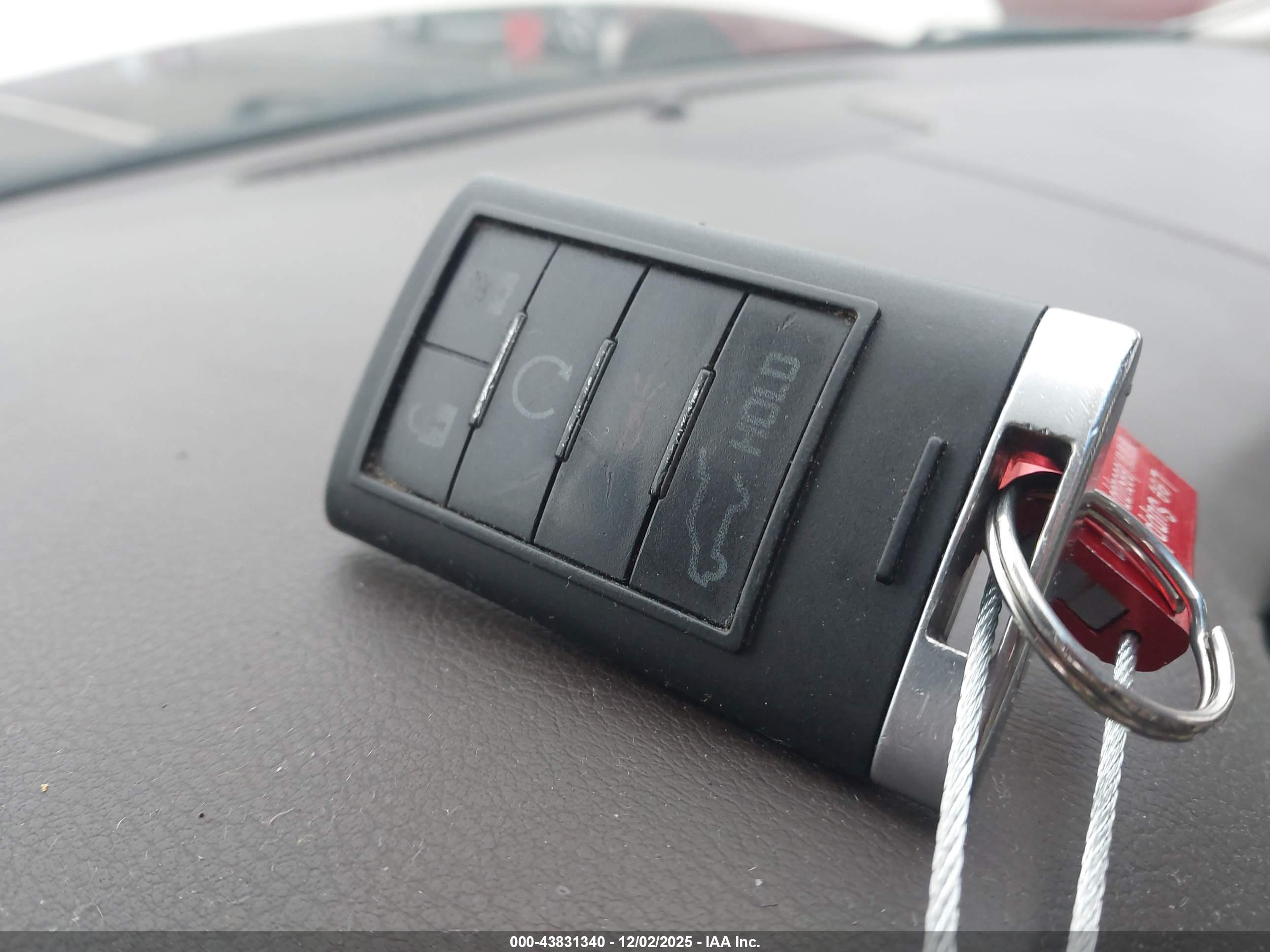 CADILLAC XTS image 11