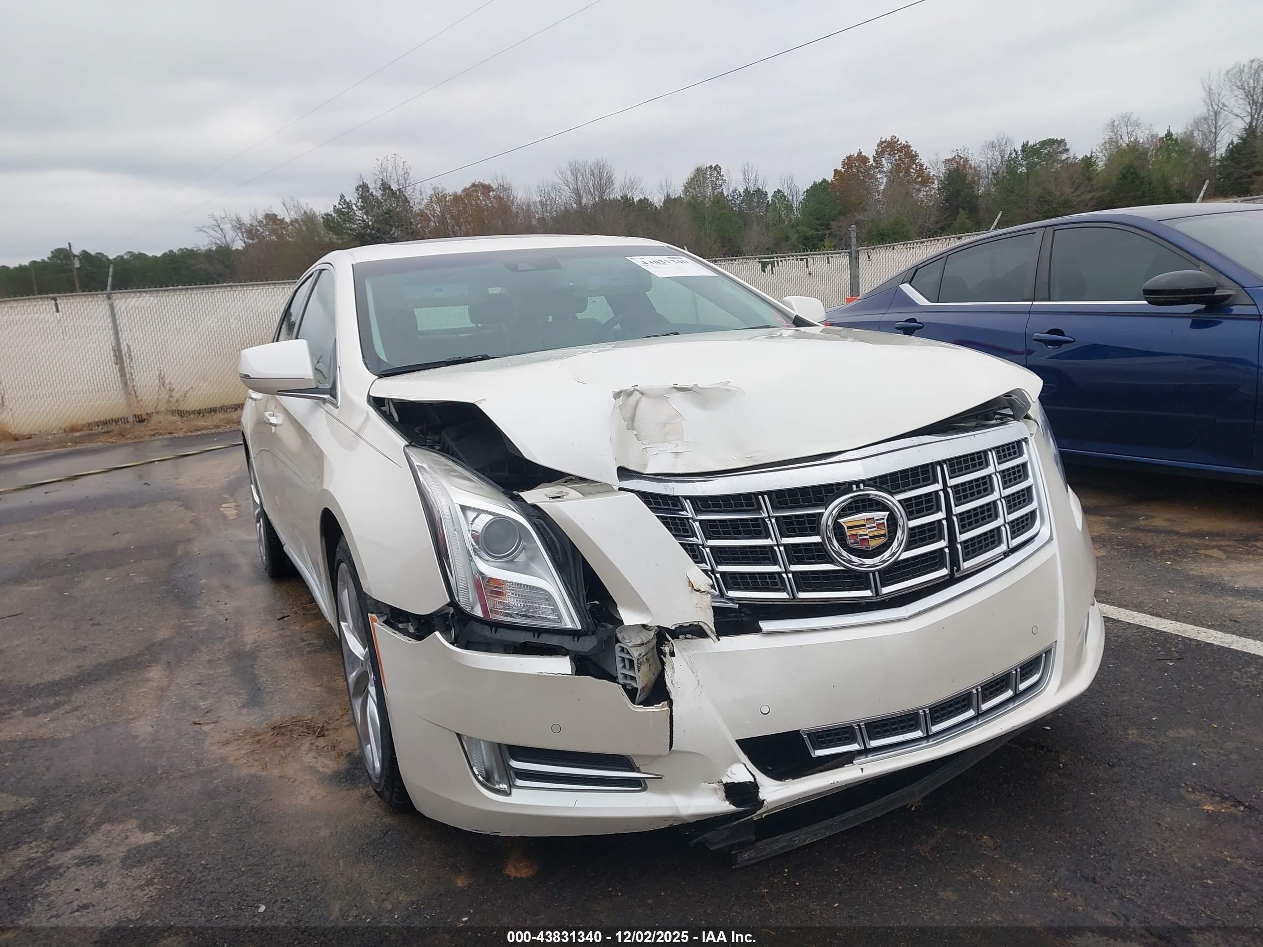 CADILLAC XTS image 6