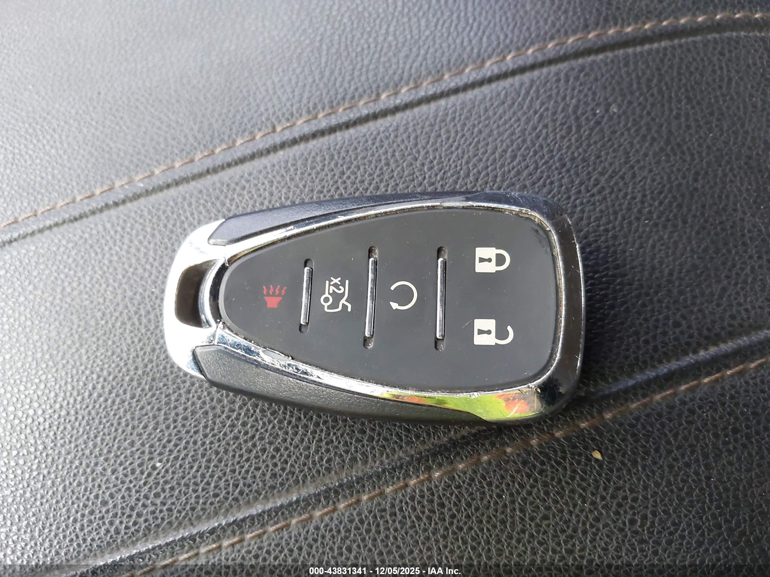 CHEVROLET TRAVERSE image 11