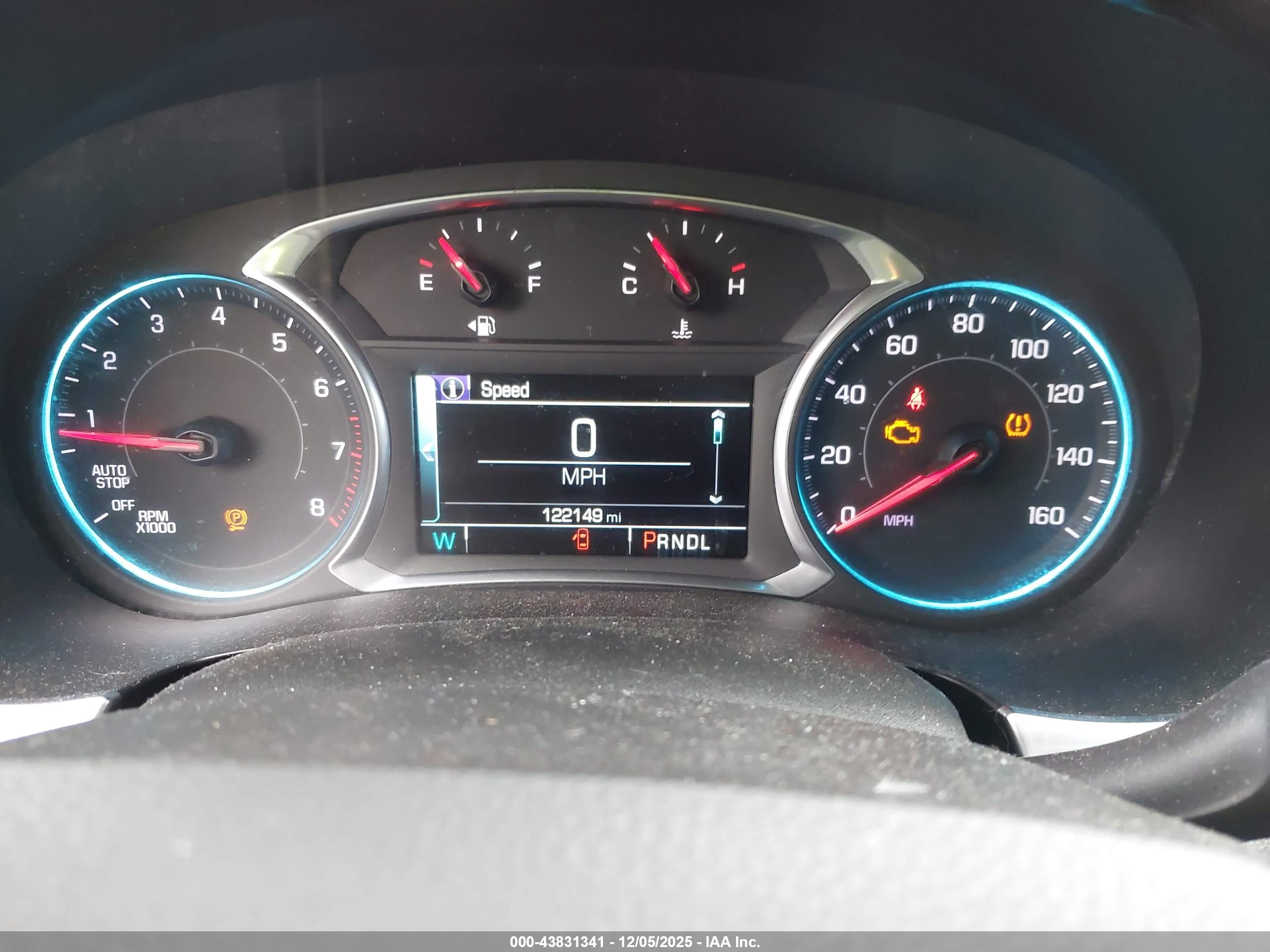 CHEVROLET TRAVERSE image 7