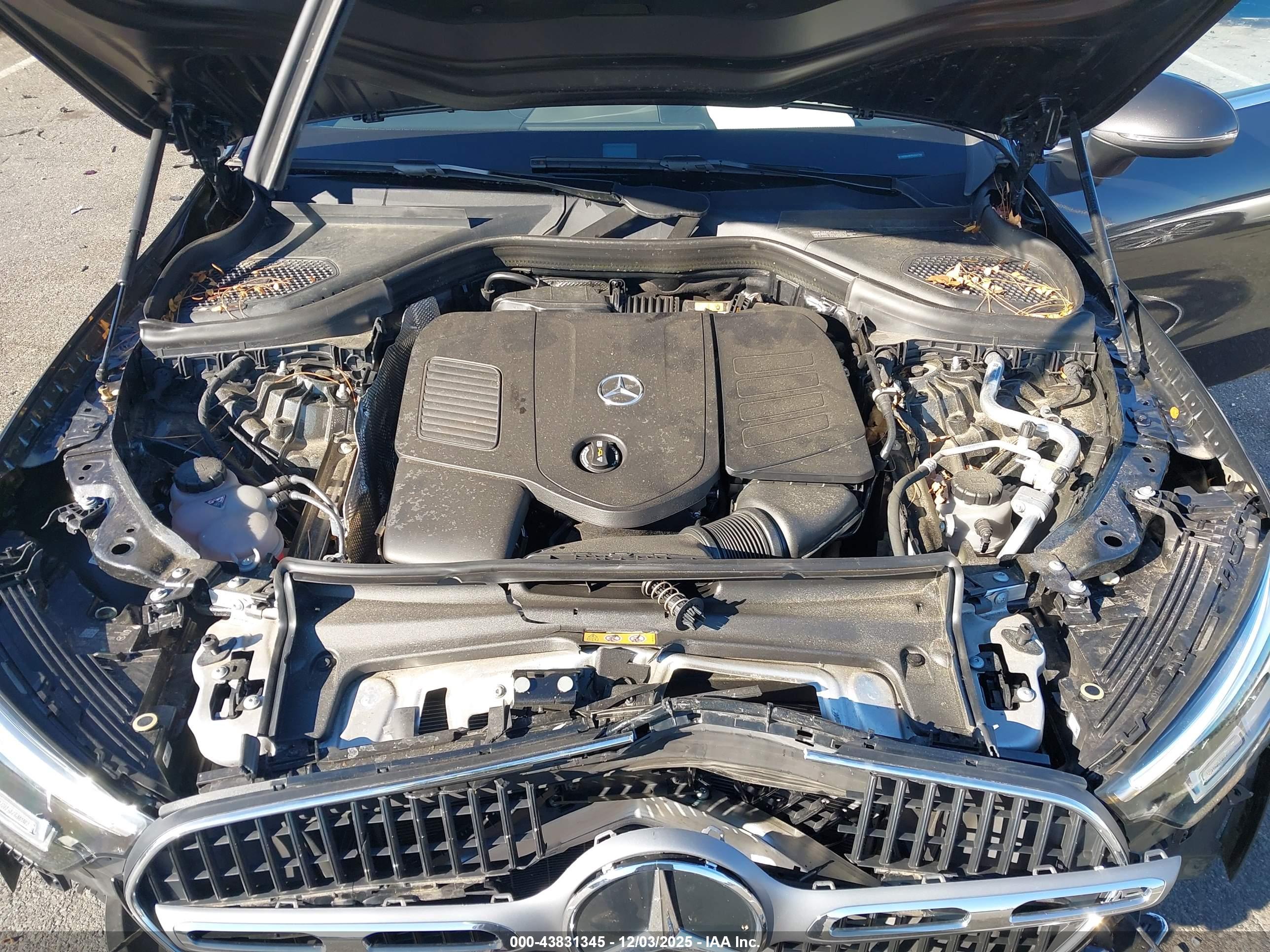 MERCEDES-BENZ GLC image 10