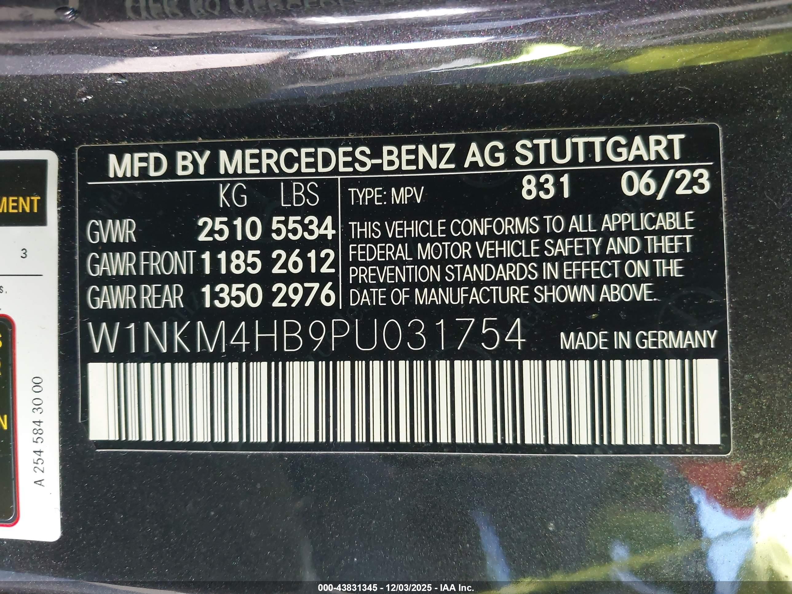 MERCEDES-BENZ GLC image 9