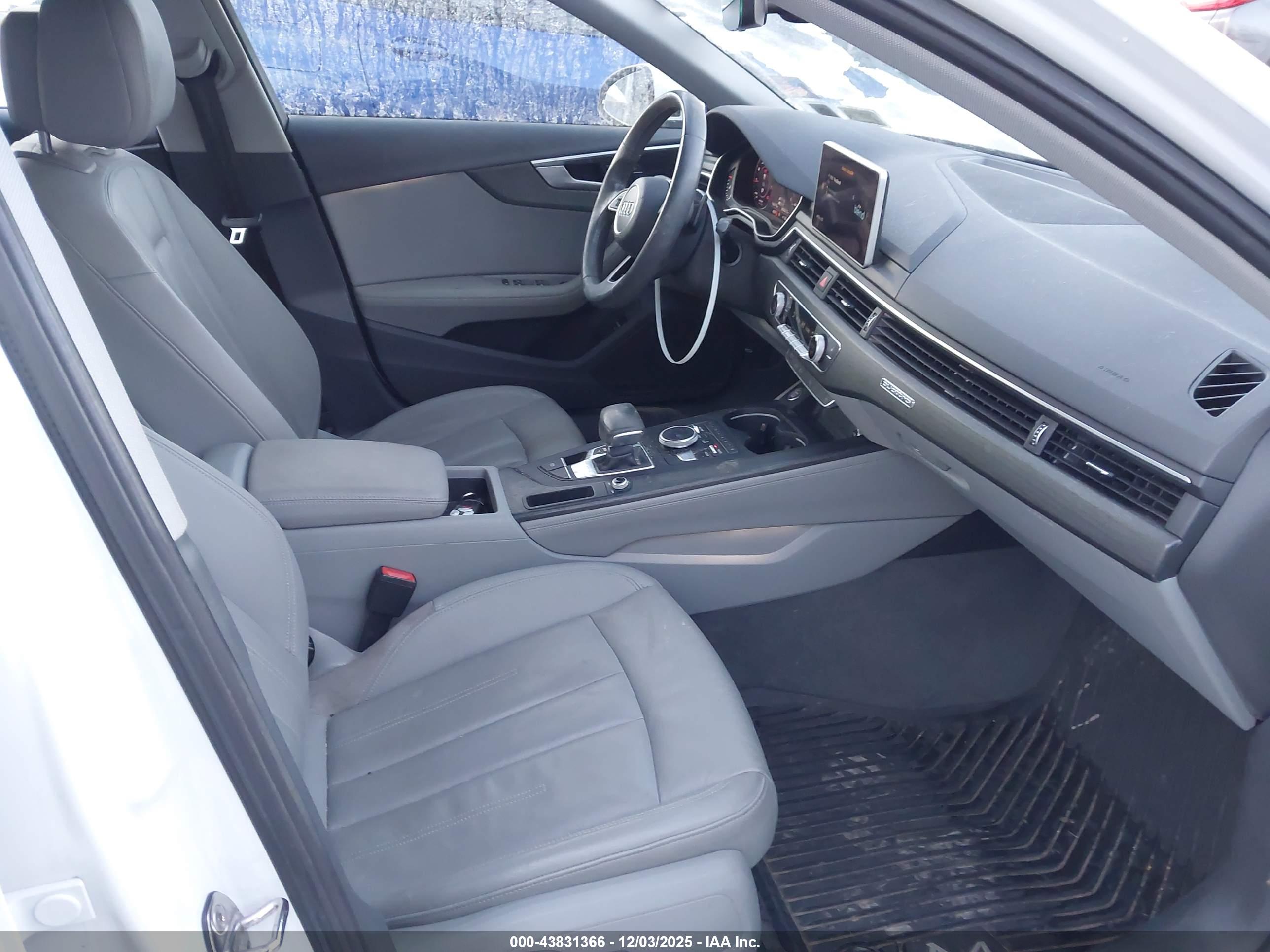 AUDI A4 image 5