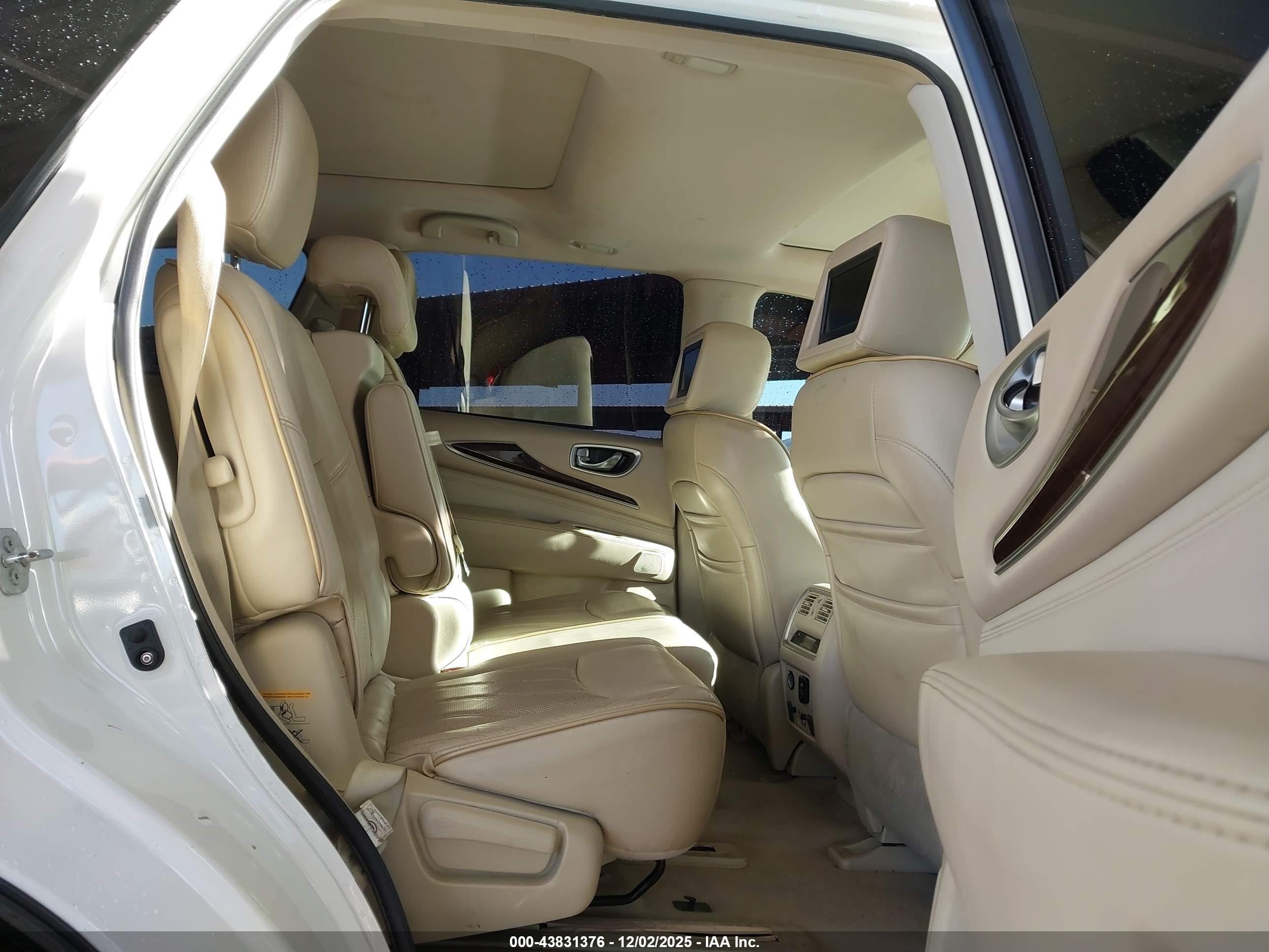 INFINITI QX60 image 8