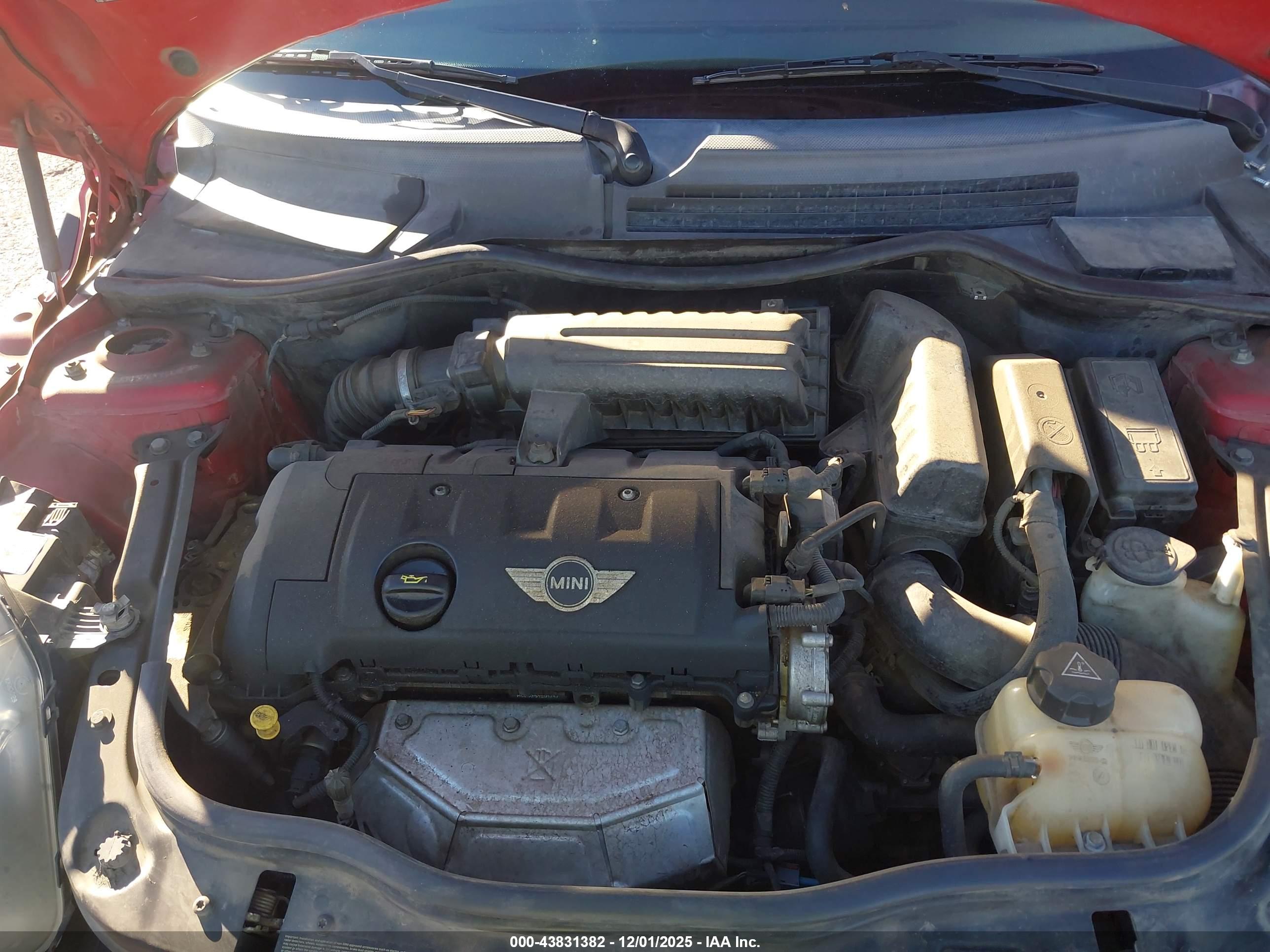 MINI COOPER image 10