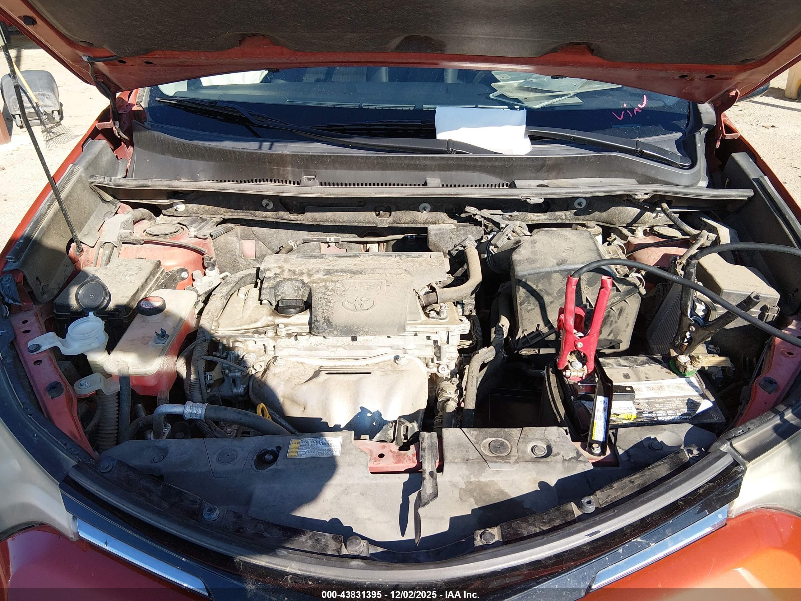 TOYOTA RAV4 image 10