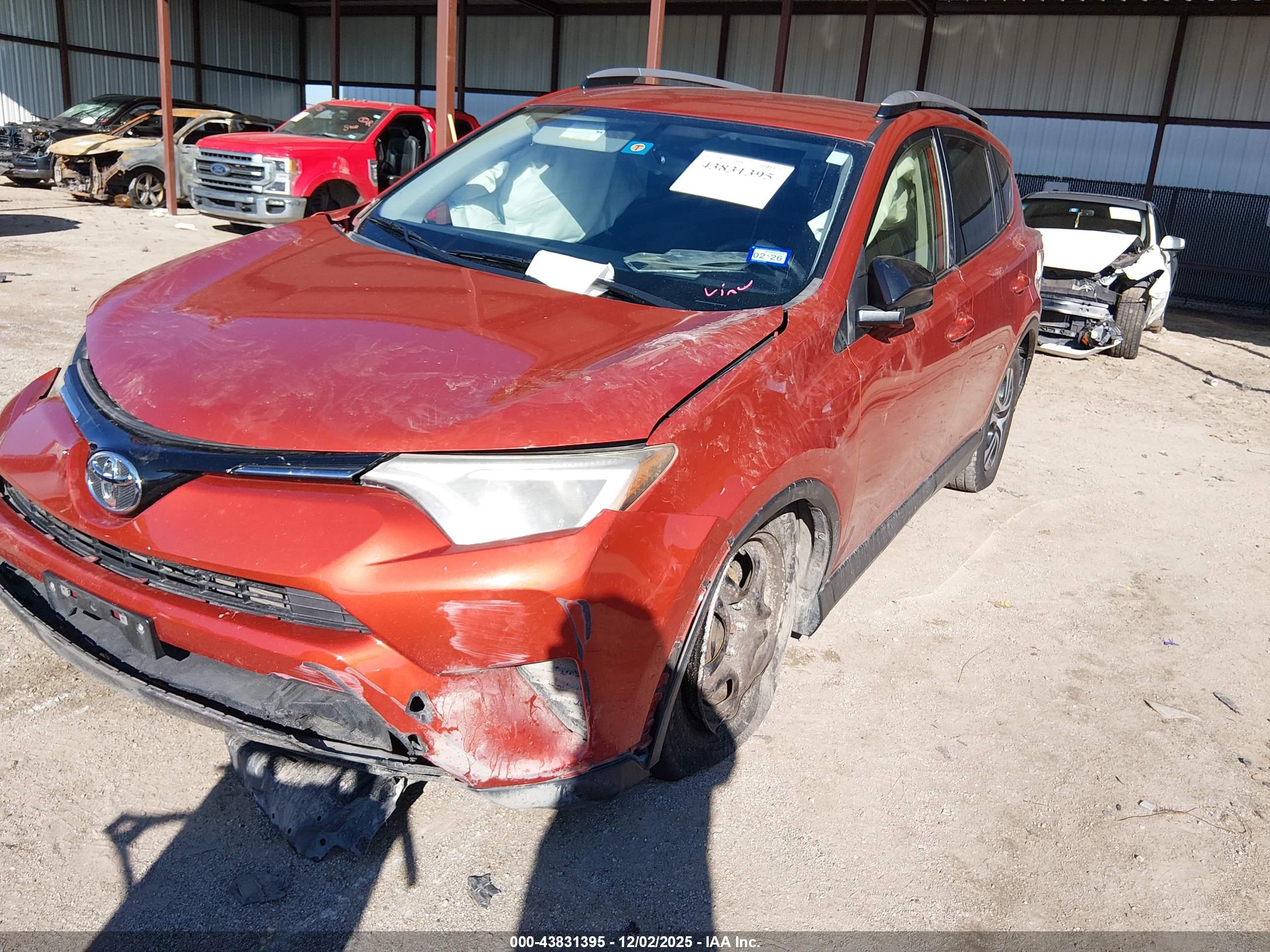 TOYOTA RAV4 image 6