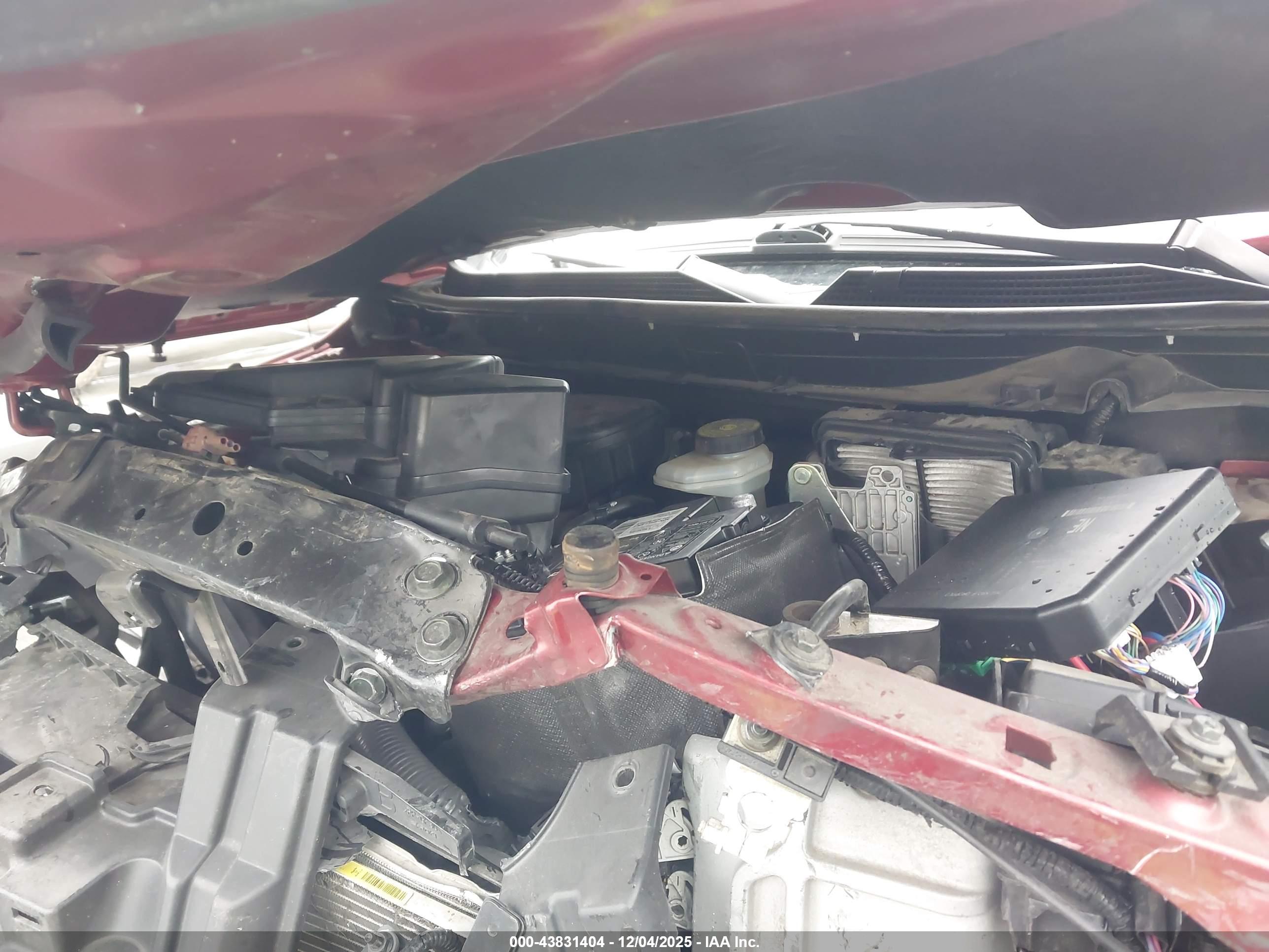 NISSAN ROGUE image 10