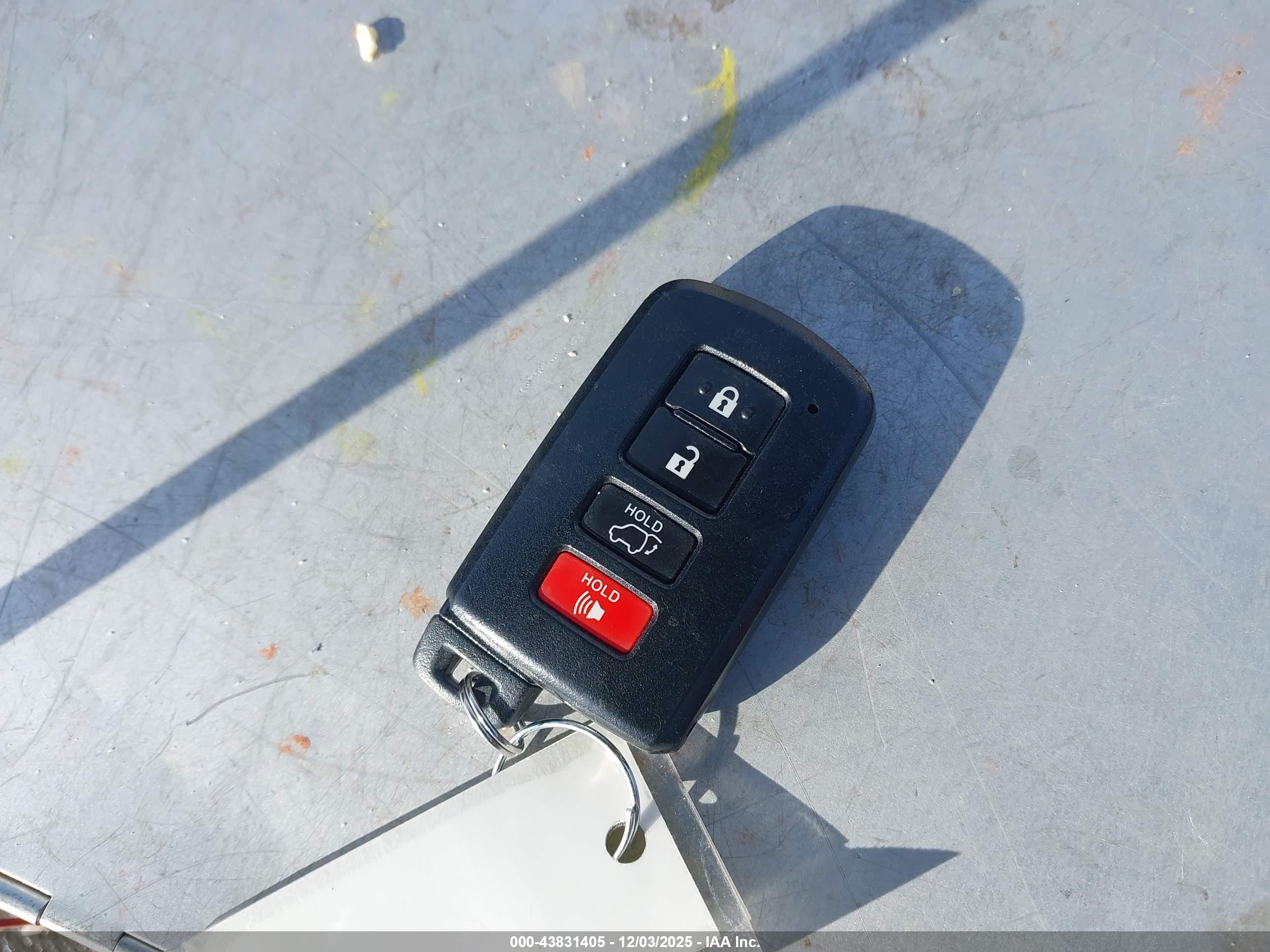 TOYOTA HIGHLANDER image 11