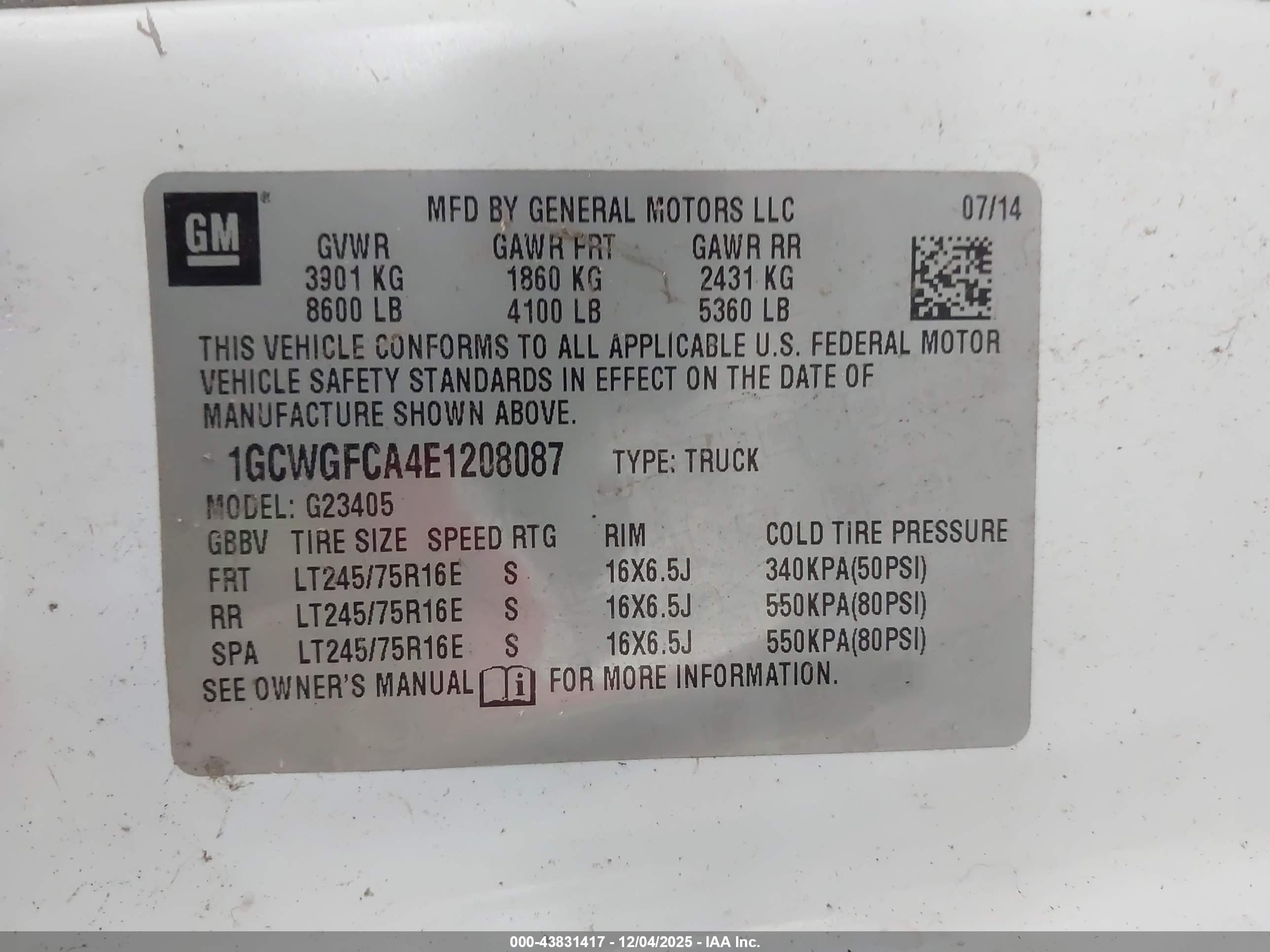 CHEVROLET EXPRESS image 9