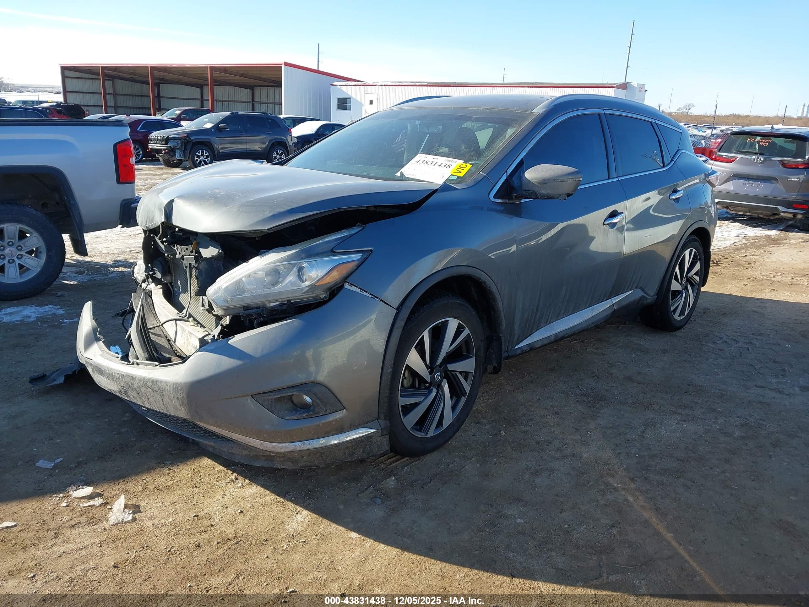 NISSAN MURANO image 2