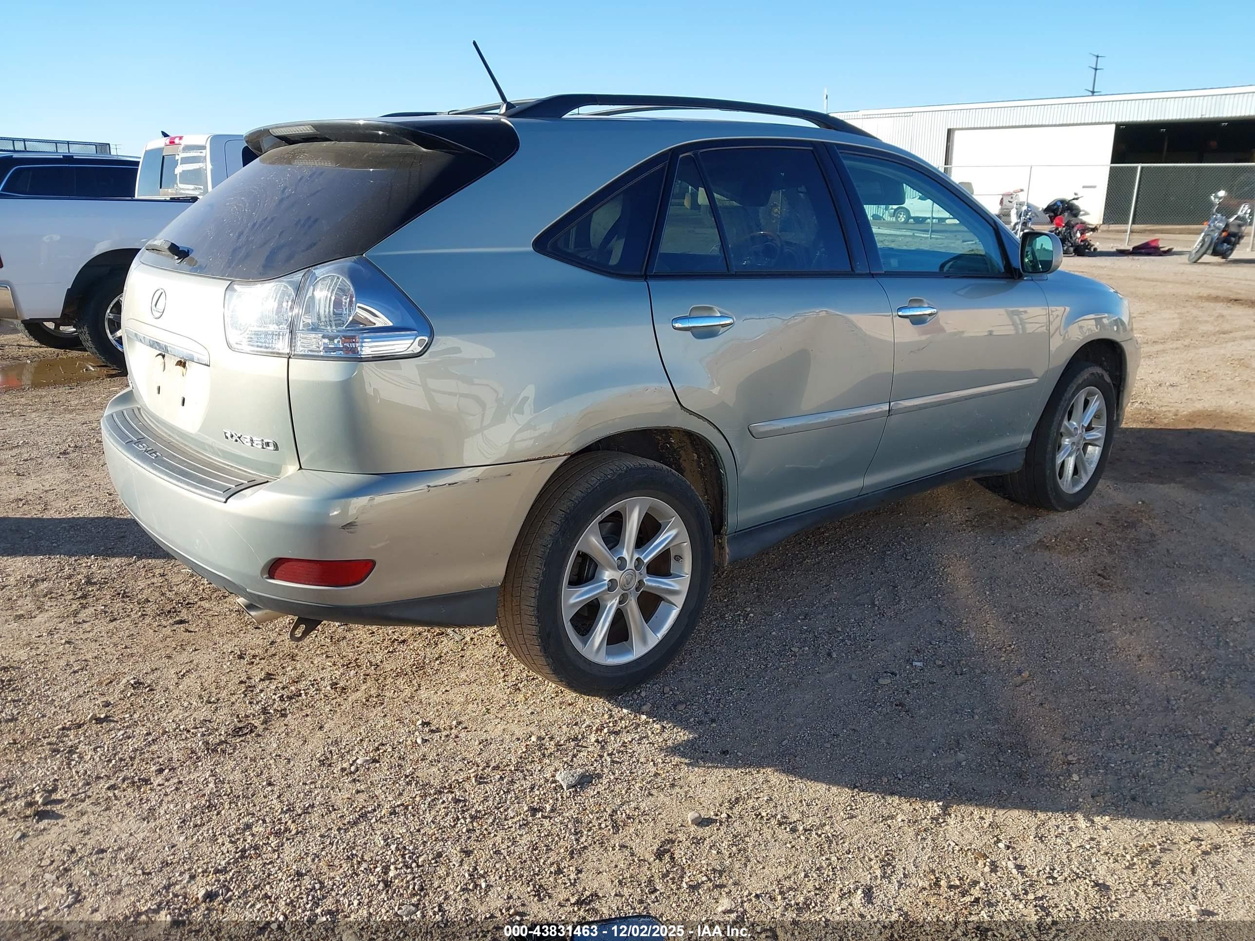 LEXUS RX image 4