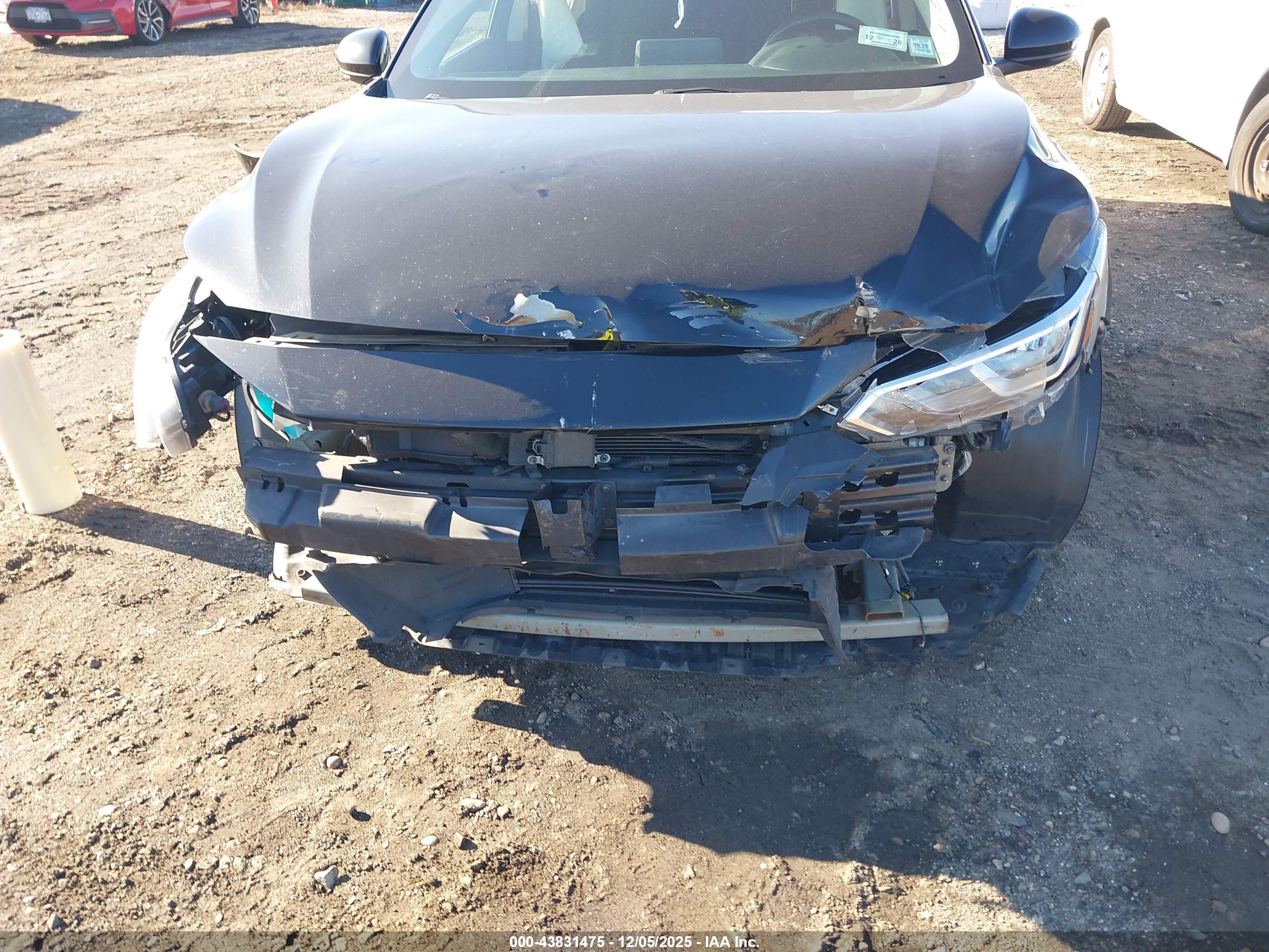 NISSAN SENTRA image 6