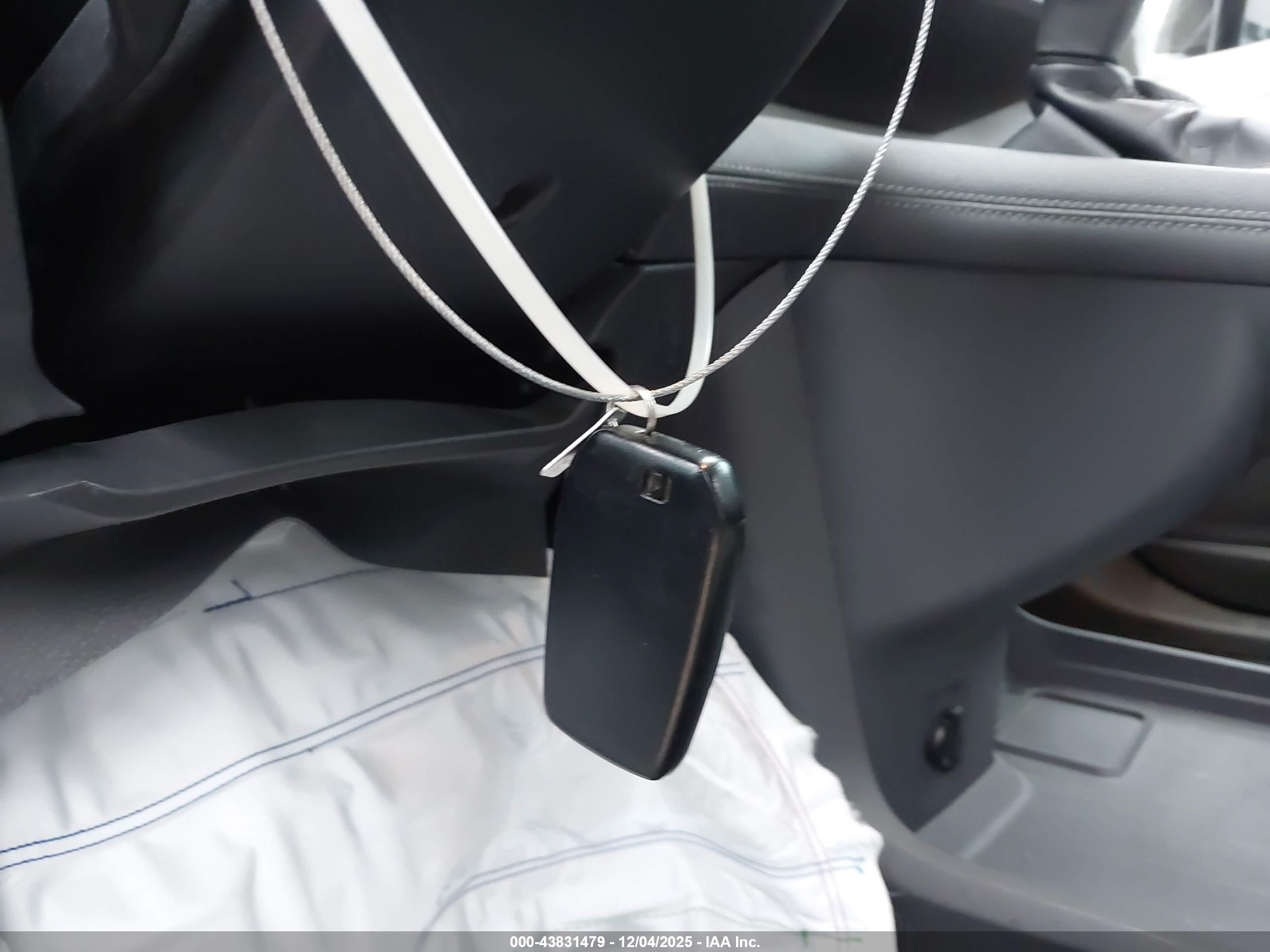 TOYOTA SIENNA image 11