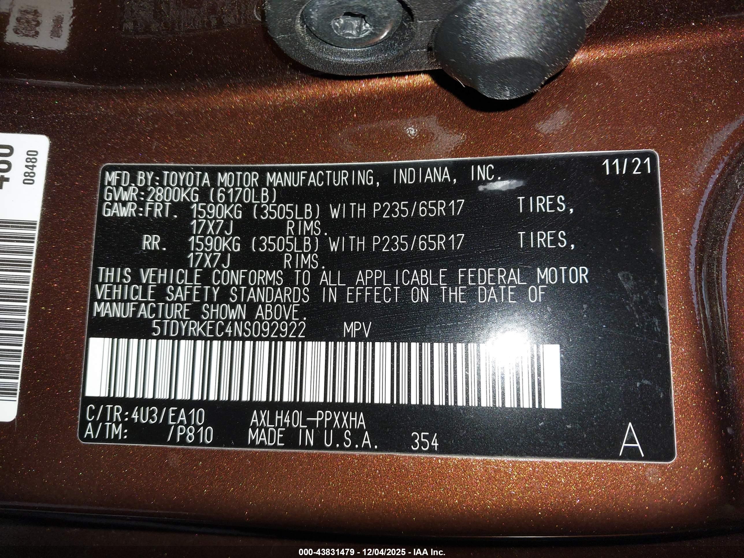 TOYOTA SIENNA image 9
