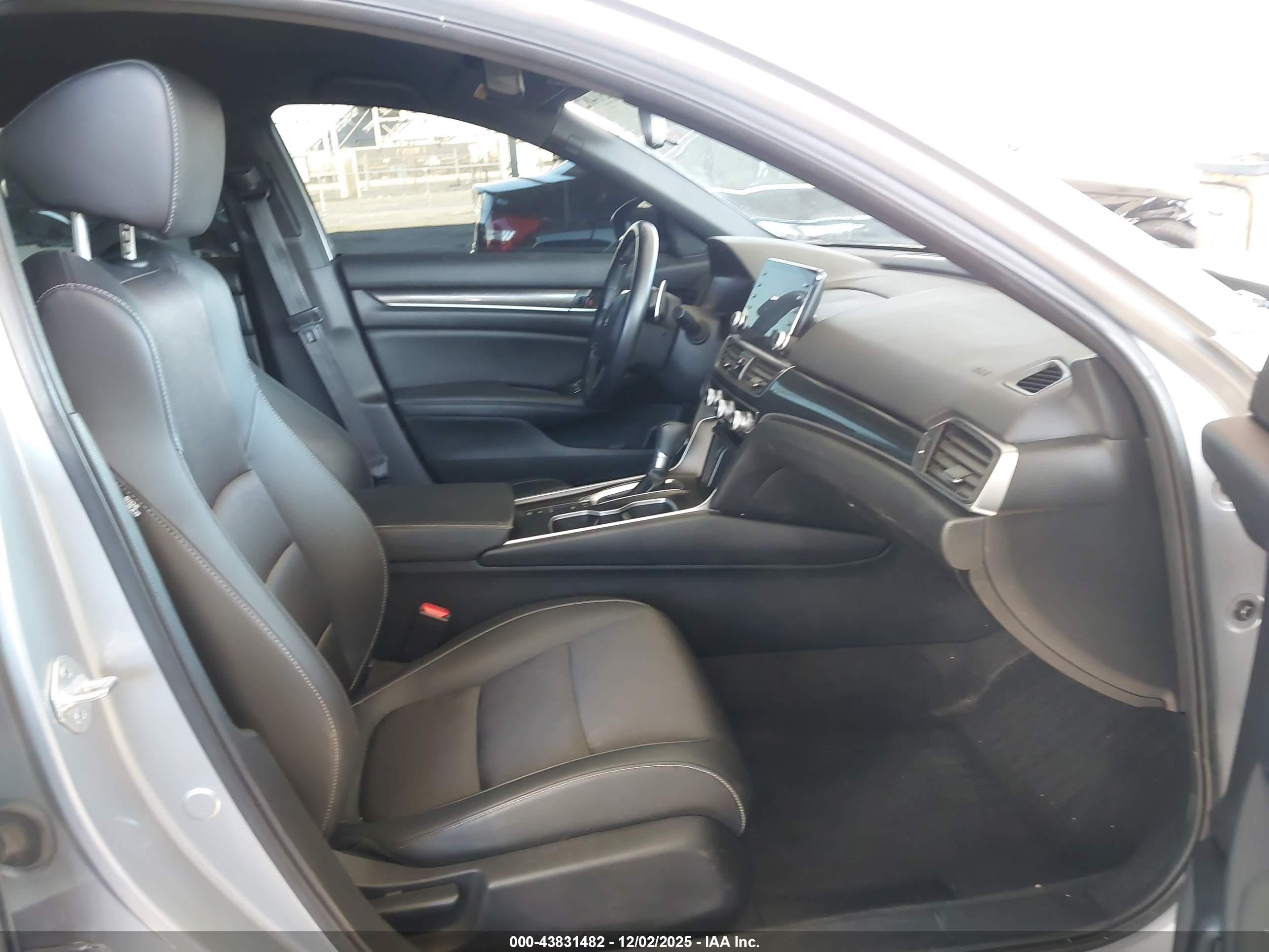 HONDA ACCORD image 5
