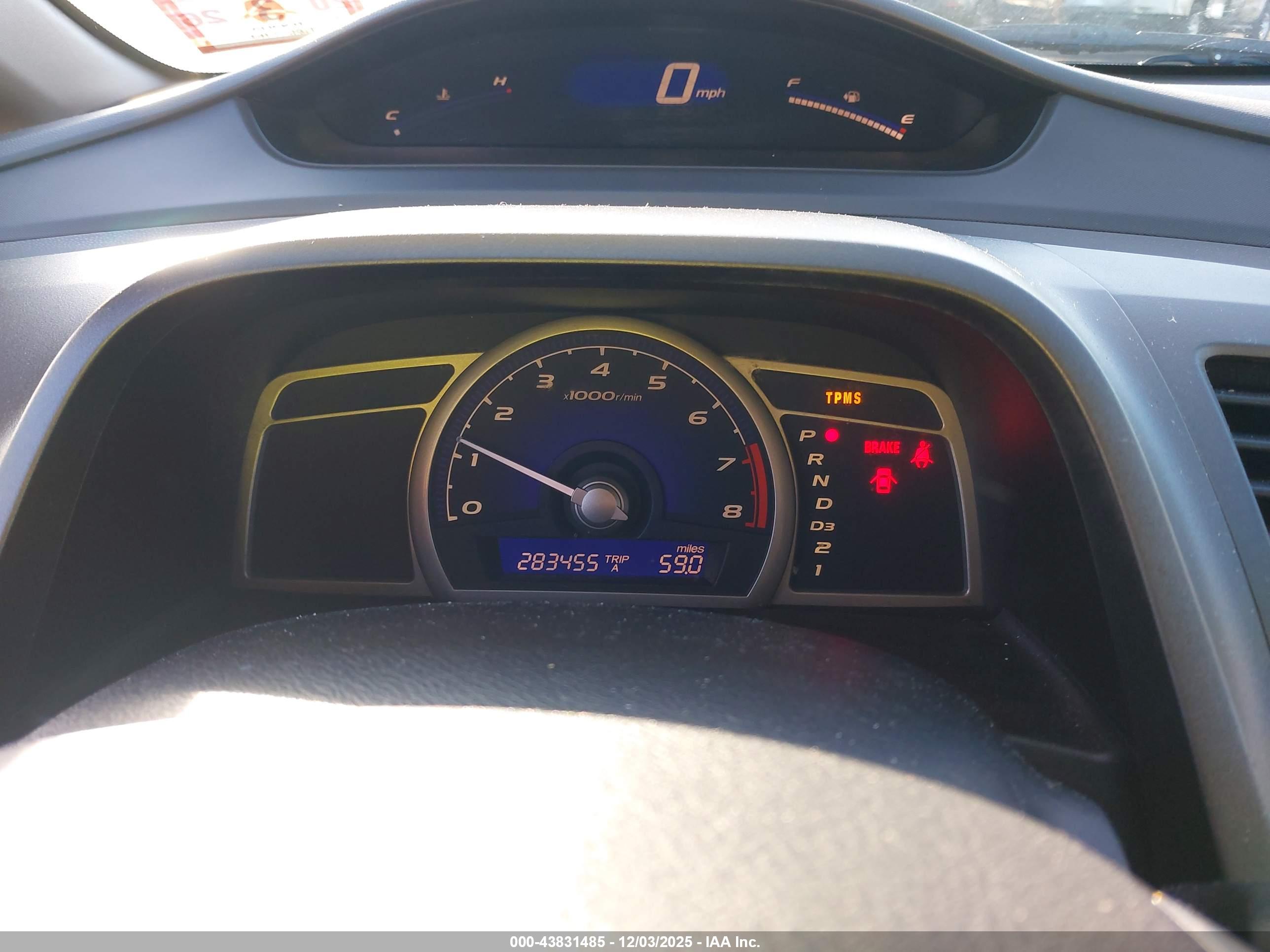 HONDA CIVIC image 7