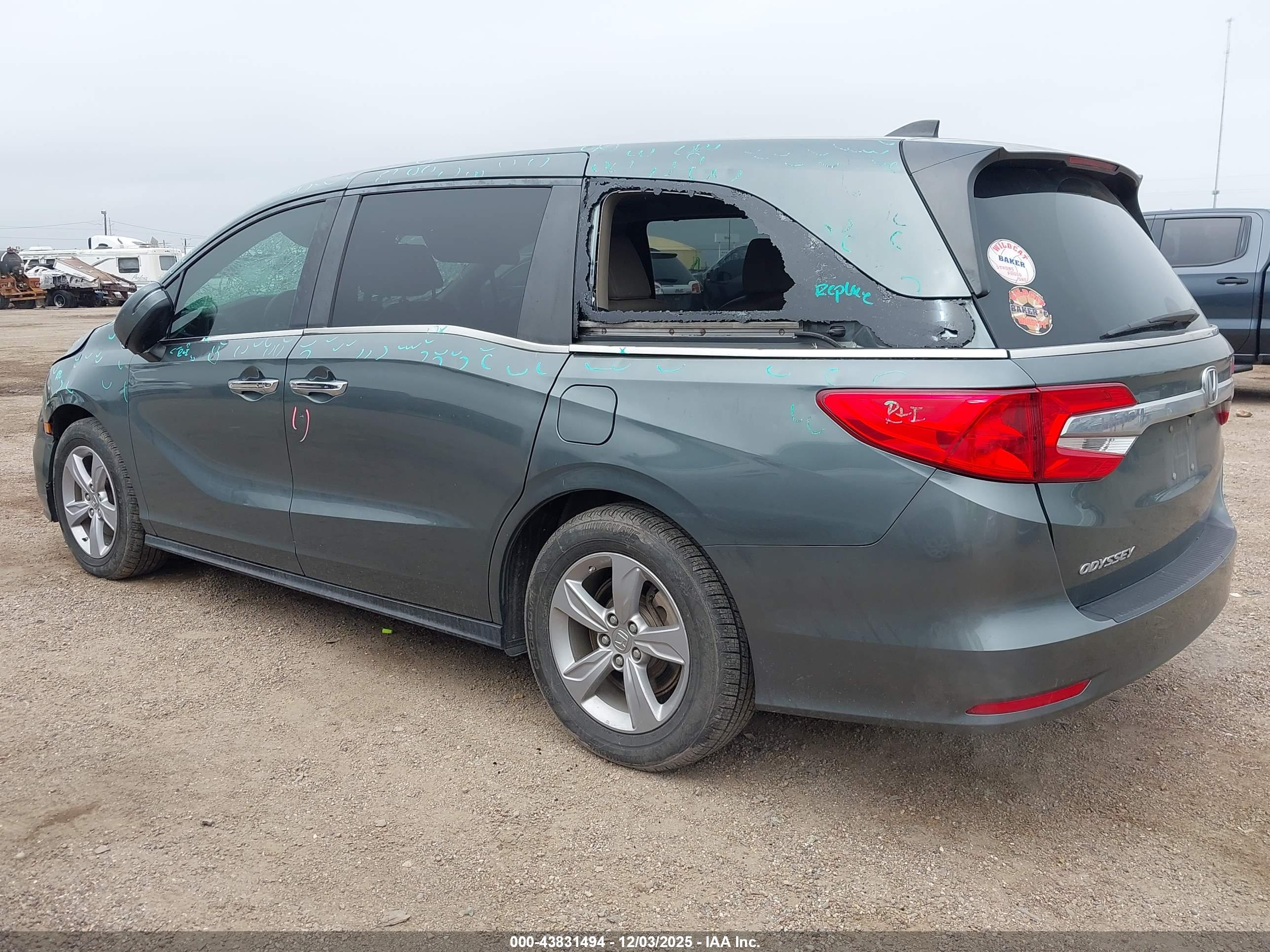 HONDA ODYSSEY image 3