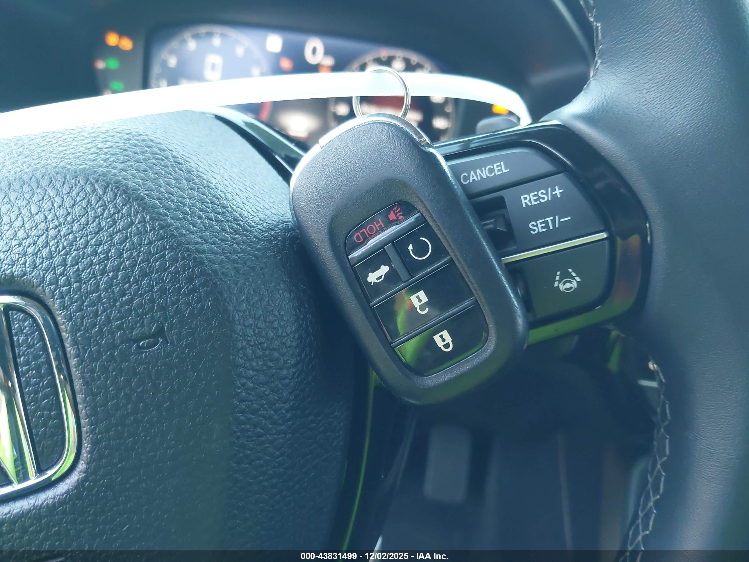 HONDA CIVIC image 11