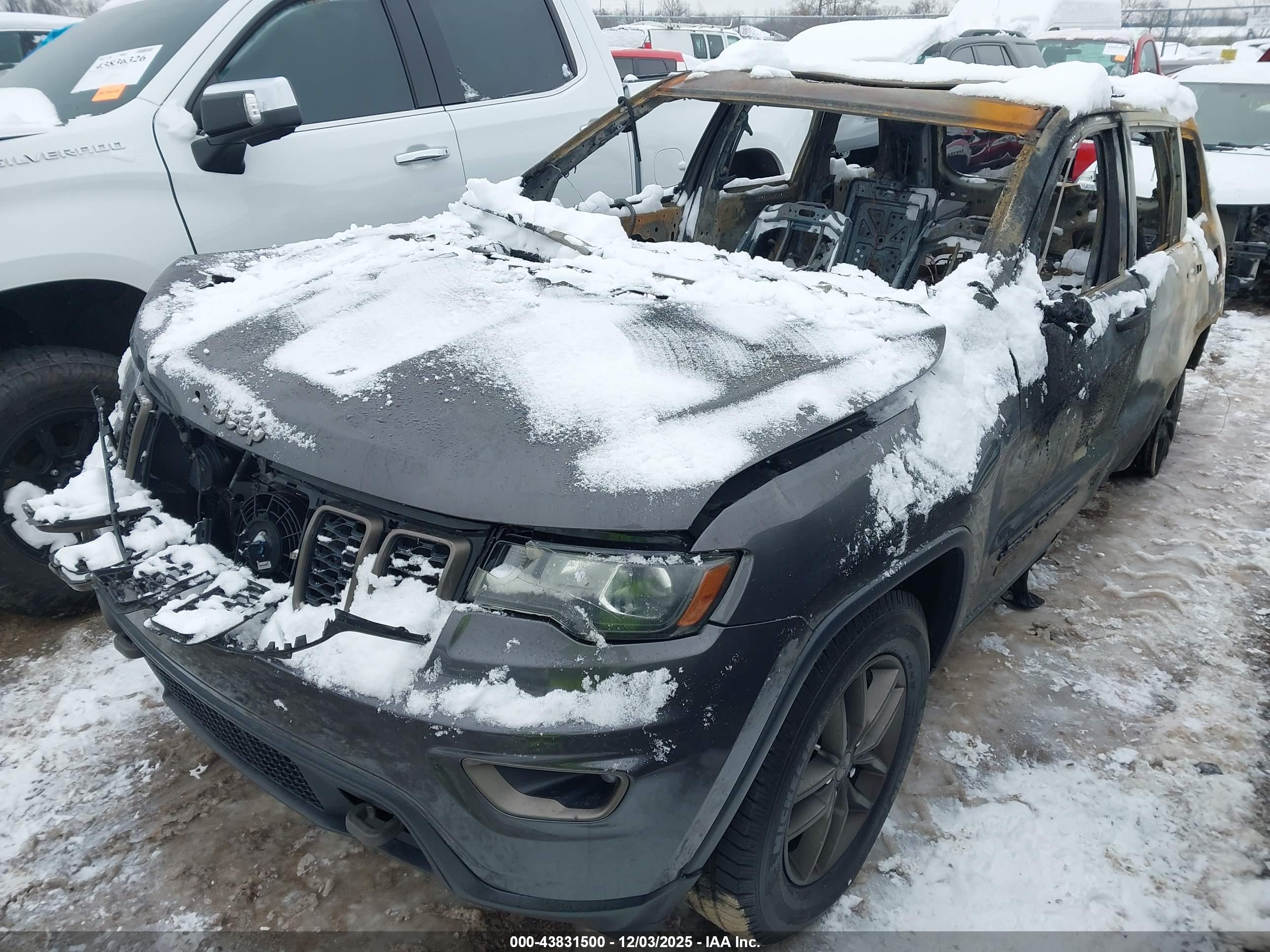 JEEP GRAND image 6