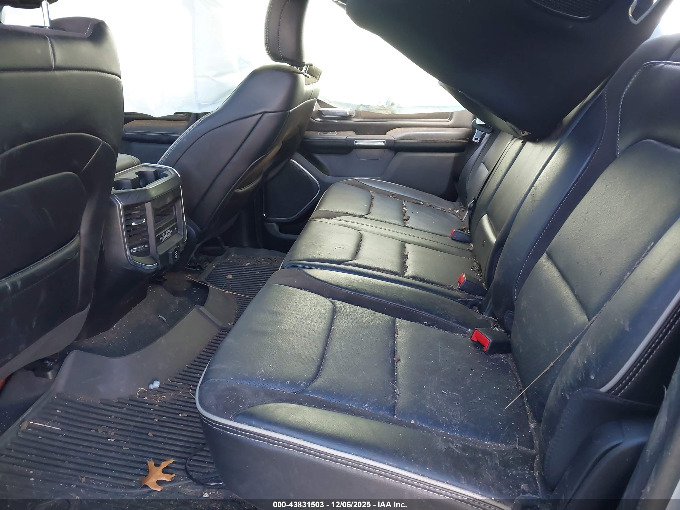RAM 1500 image 8