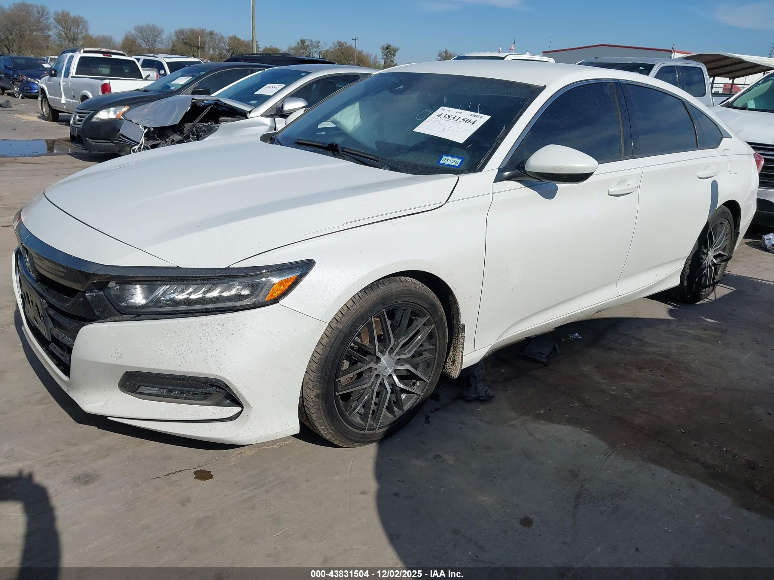 HONDA ACCORD image 2