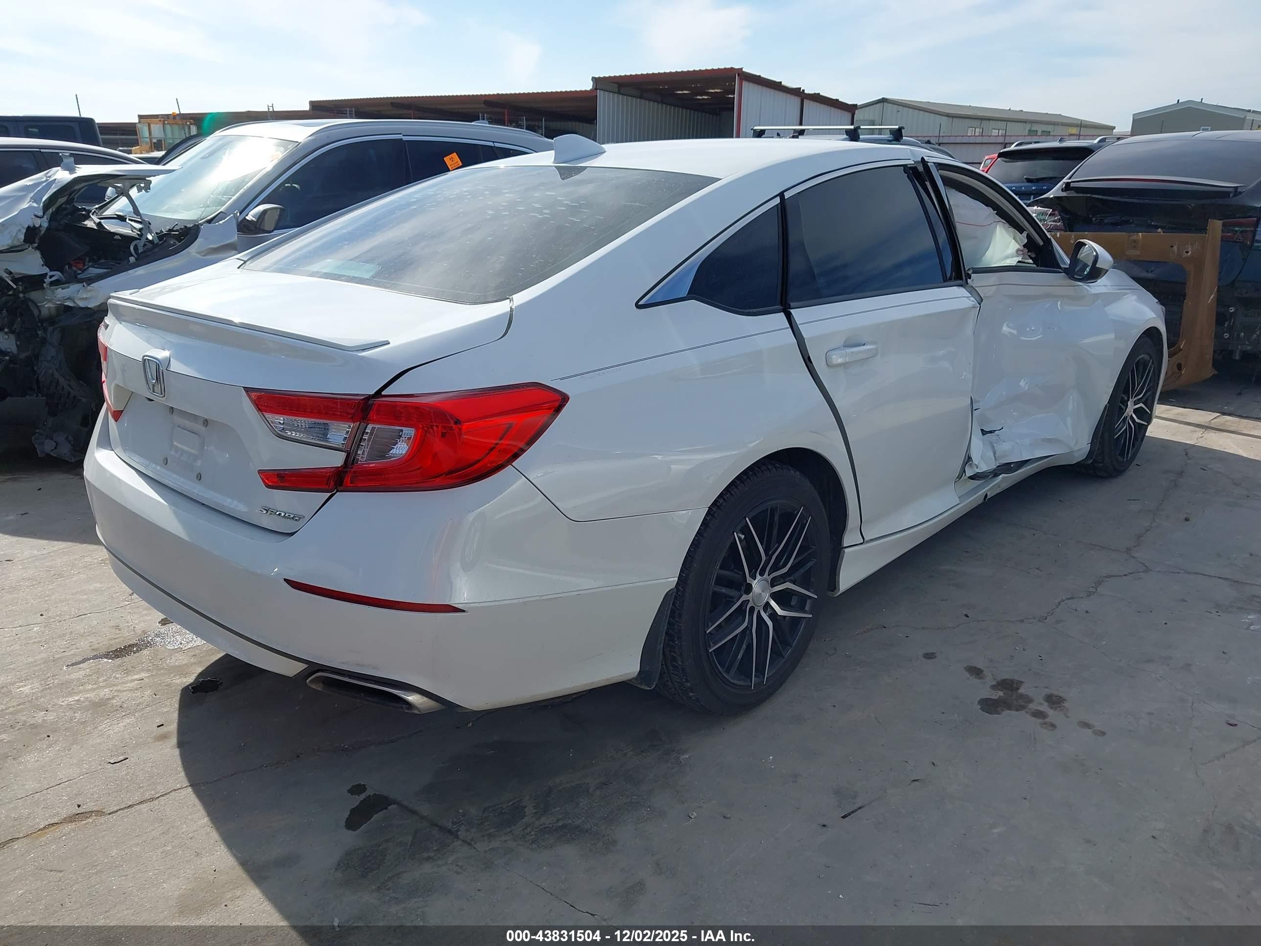 HONDA ACCORD image 4