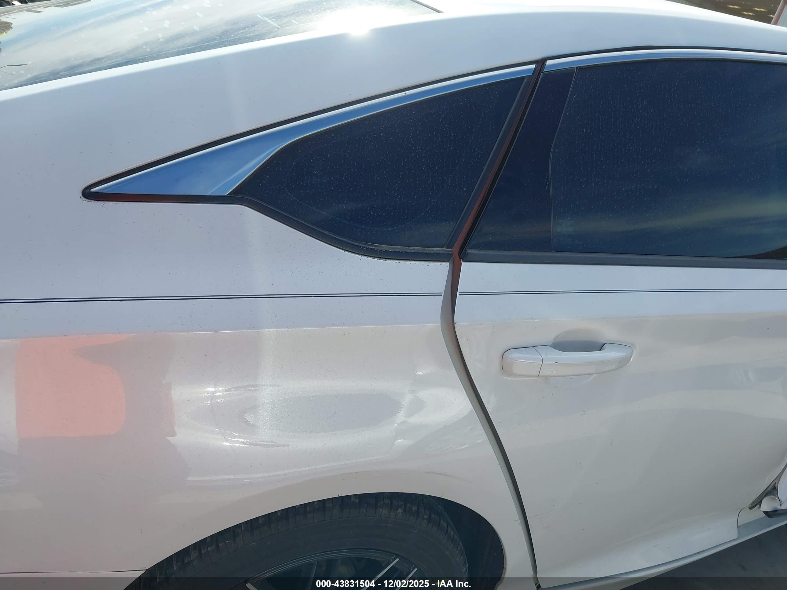 HONDA ACCORD image 6
