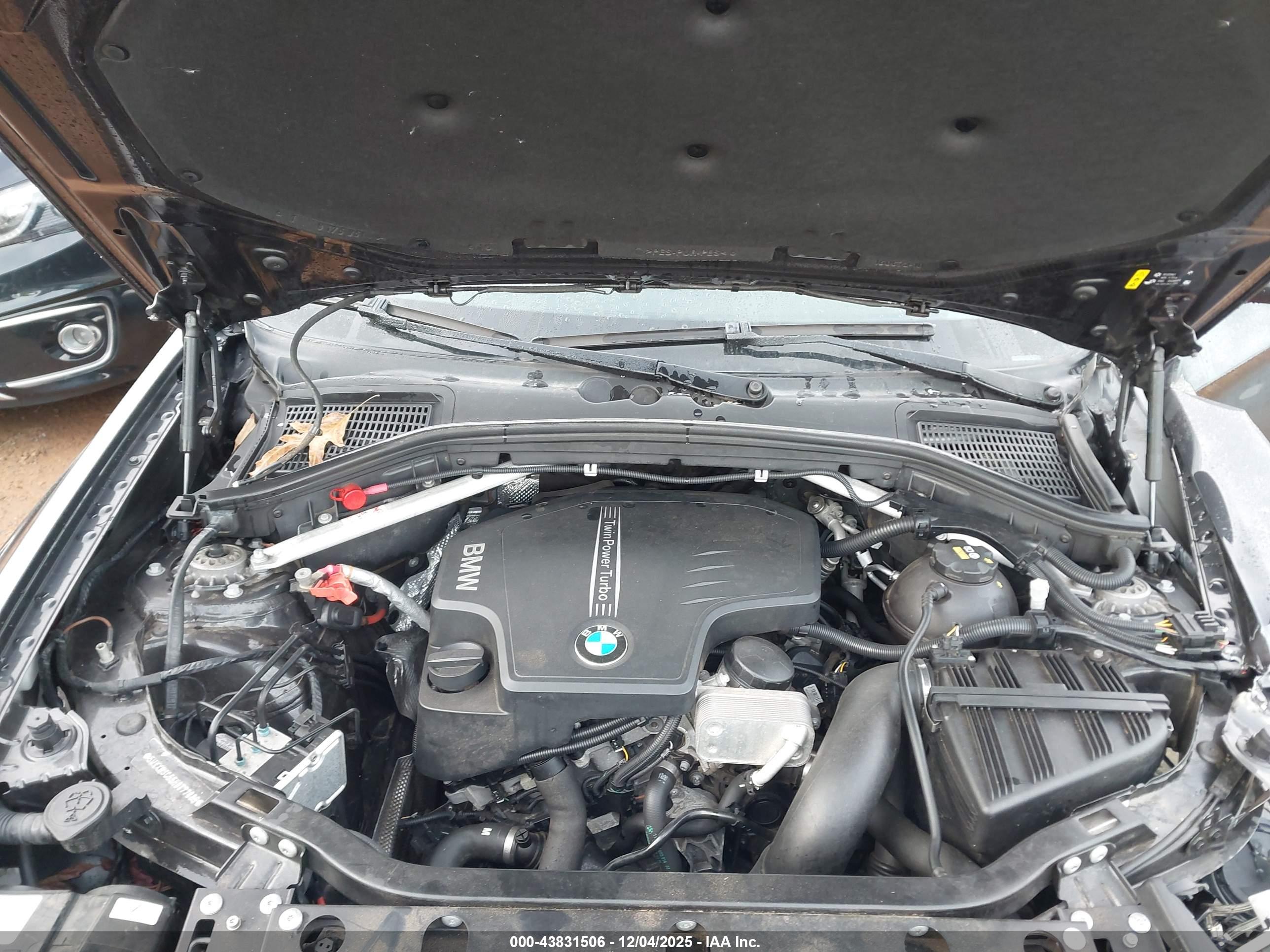 BMW X4 image 10