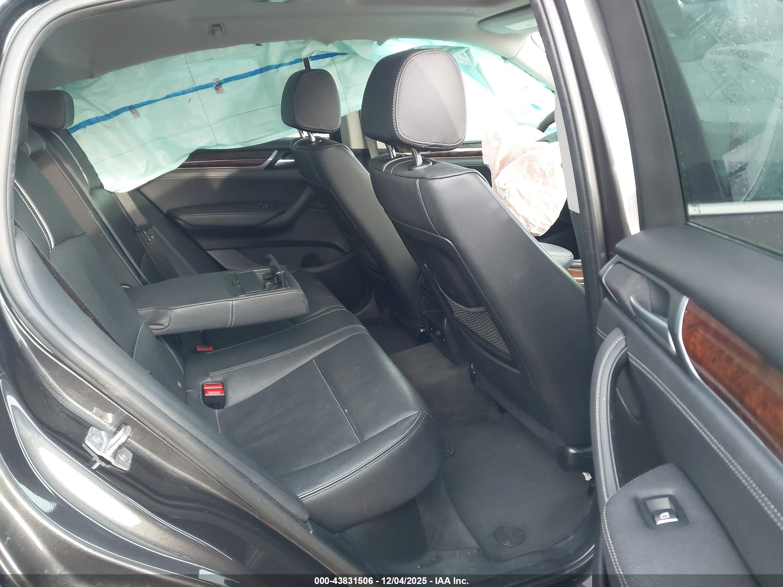 BMW X4 image 8