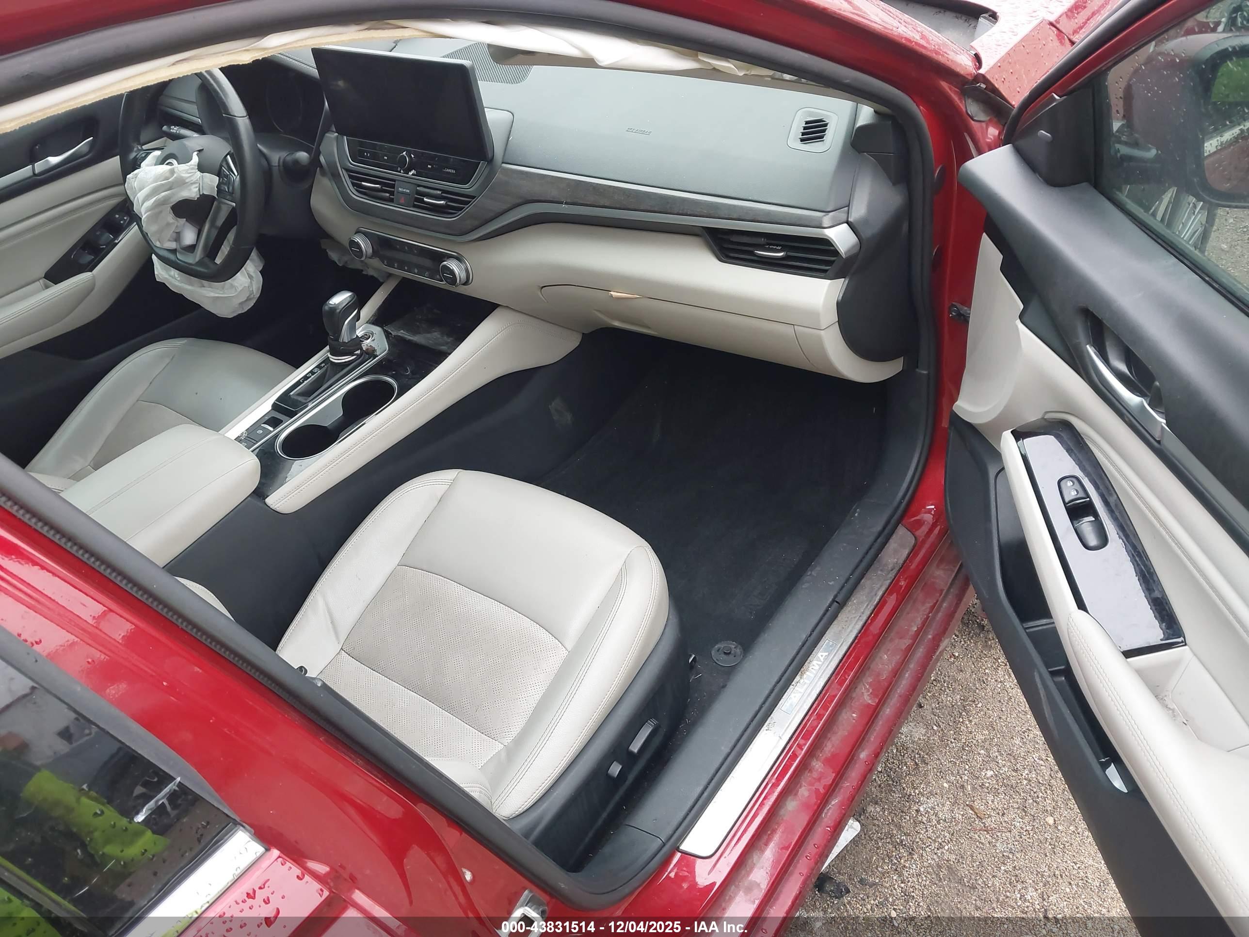 NISSAN ALTIMA image 5