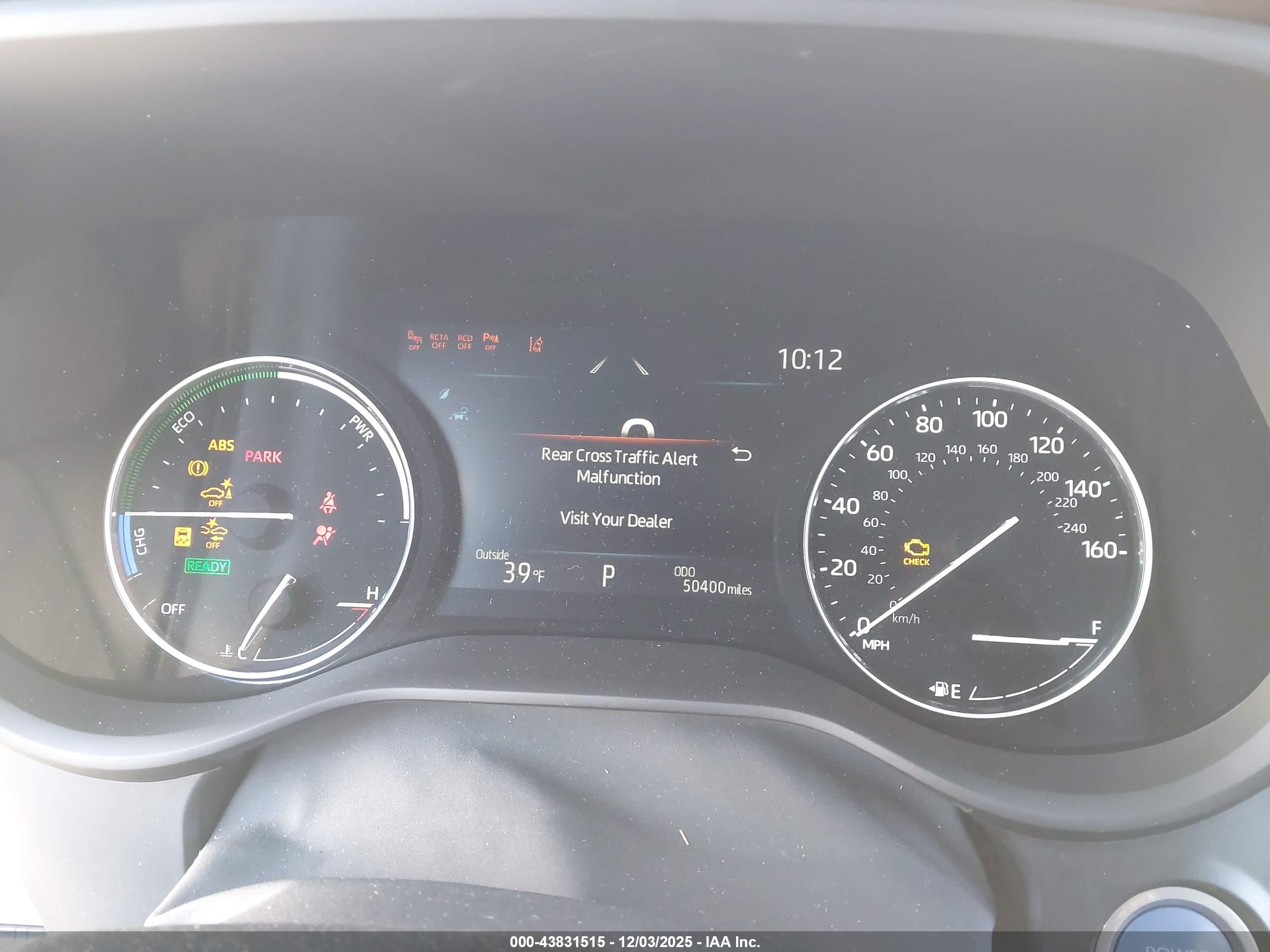 TOYOTA SIENNA image 7