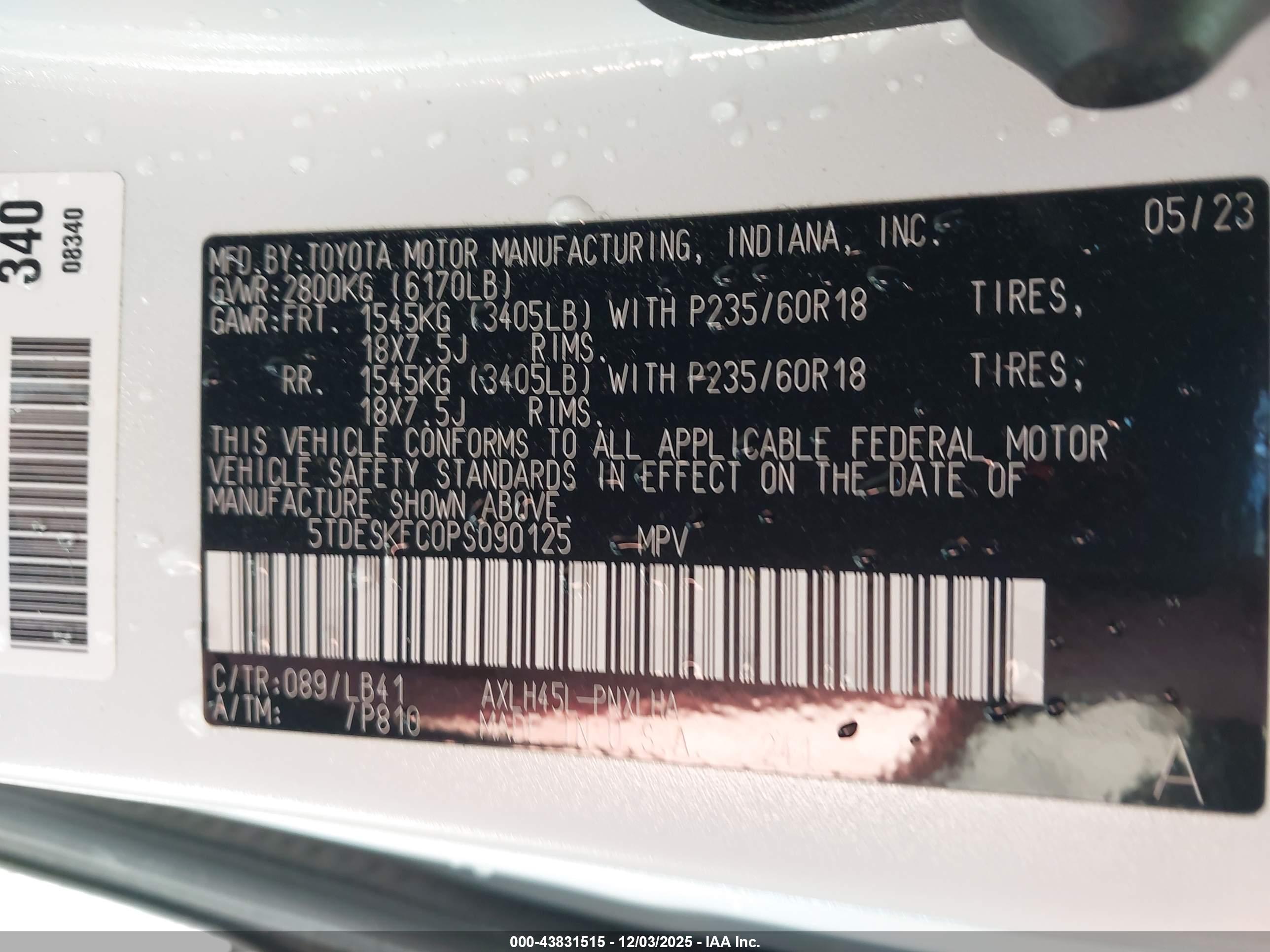 TOYOTA SIENNA image 9