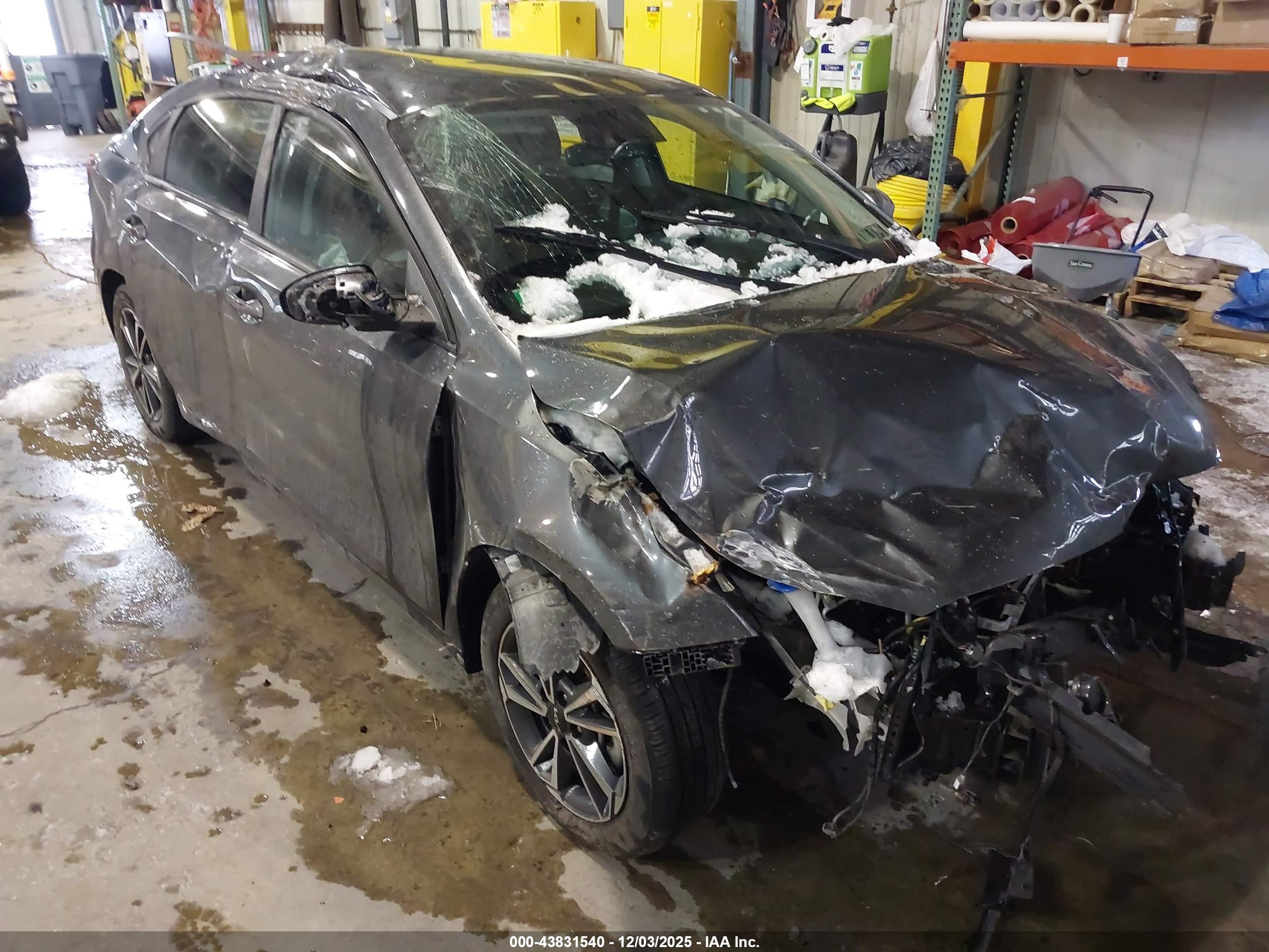 KIA FORTE image 6